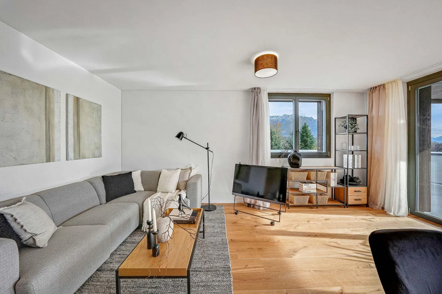 Modernes Attikawohnung mit Terrasse - Foto 4 von 11