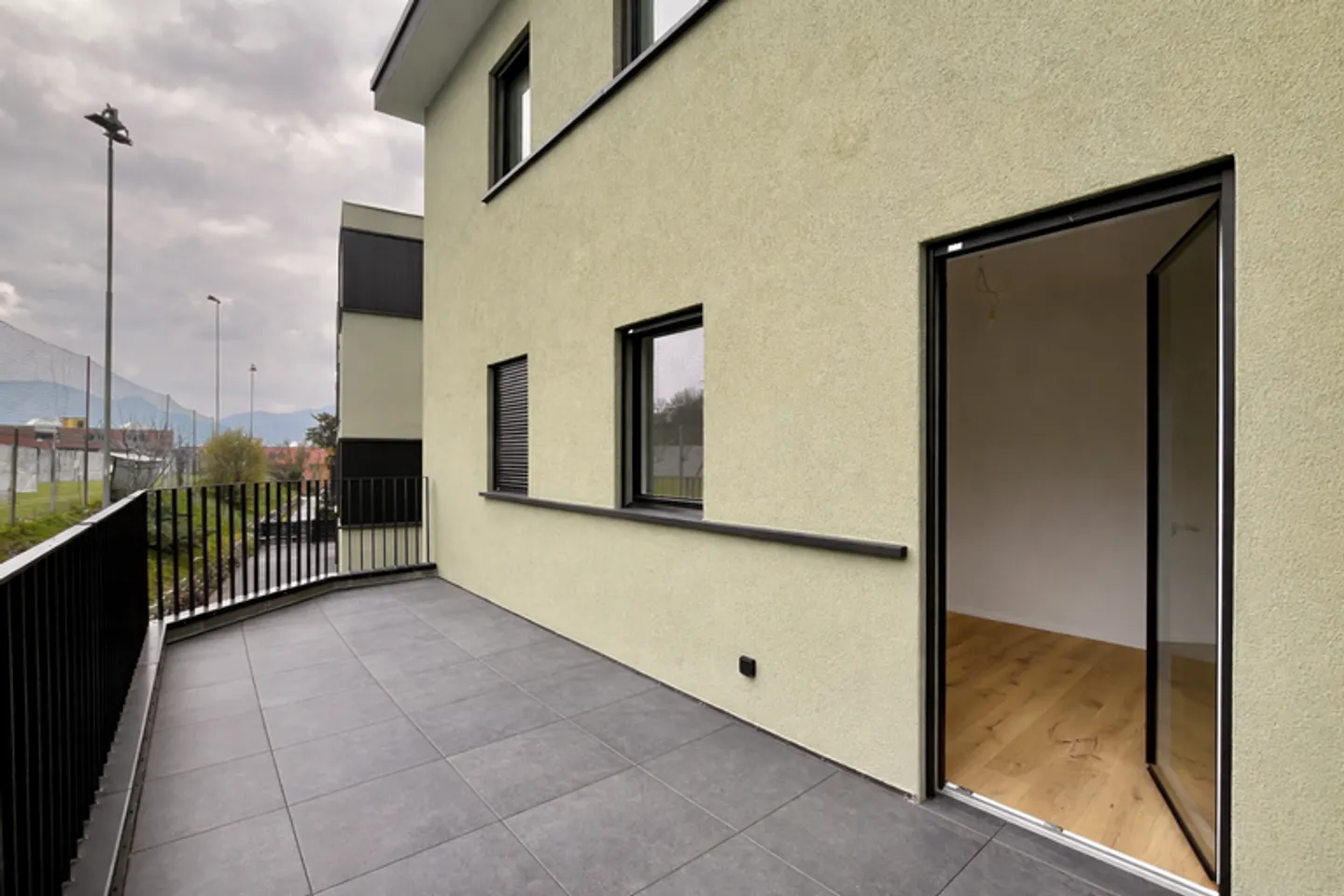 NOVAZZANO - NOUVEAU APPARTEMENT 3.5 PIÈCES AVEC VUE LIBRE - Photo 8 sur 8