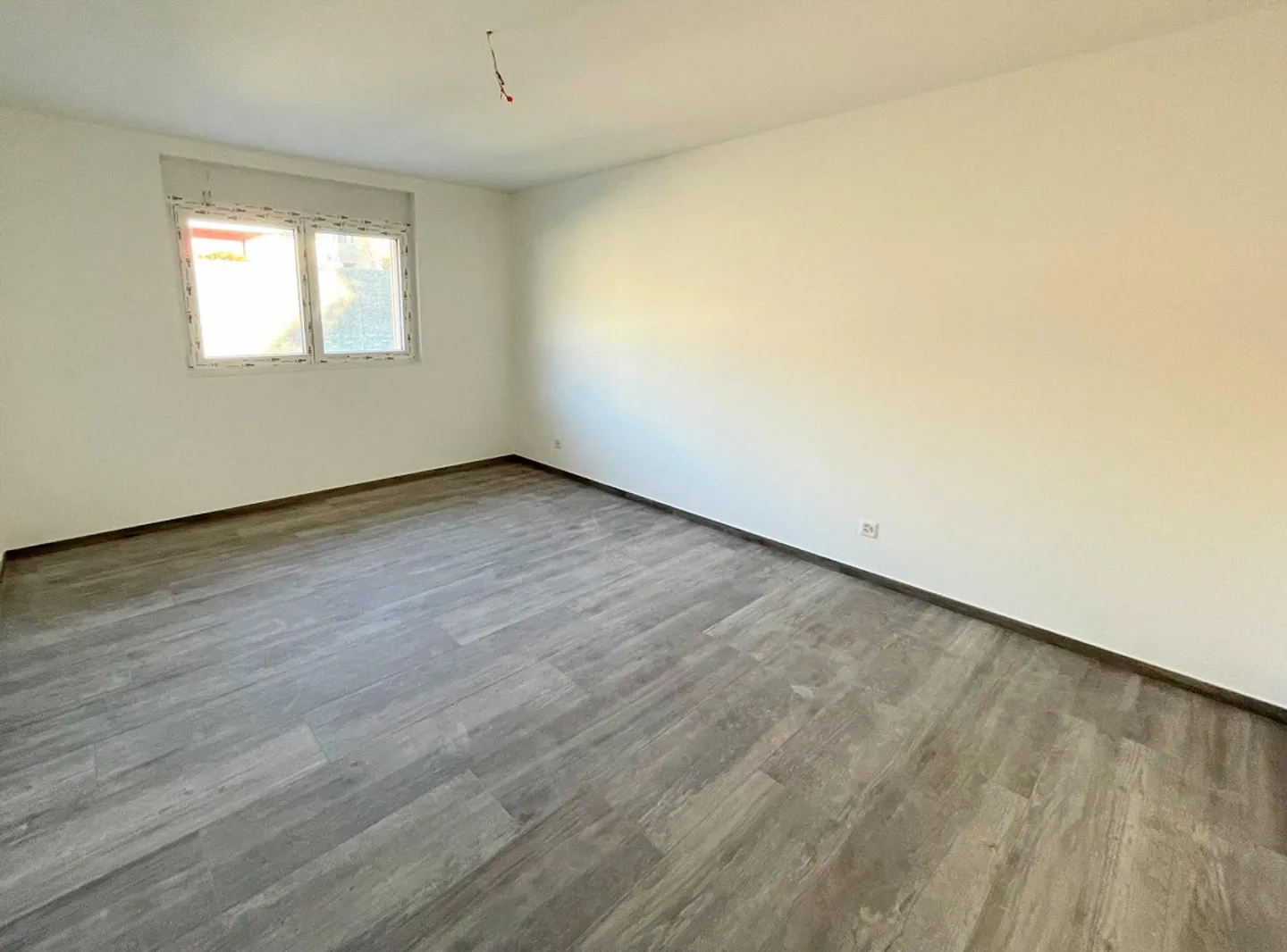 Nuovo appartamento all'ultimo piano con bella terrazza - Foto 9 di 16