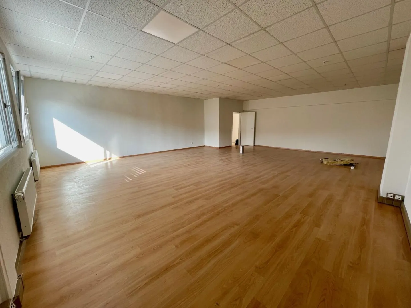 Amministrativo/Ufficio 71 m2 a Yverdon-les-Bains - Foto 2 di 3