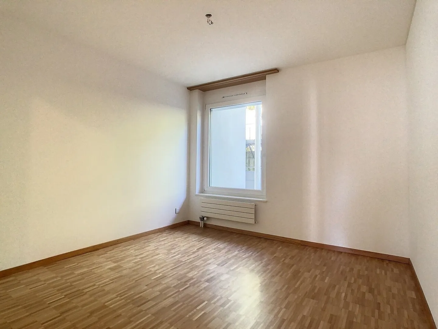 A DUE PASSI DALLA STAZIONE - Foto 3 di 10