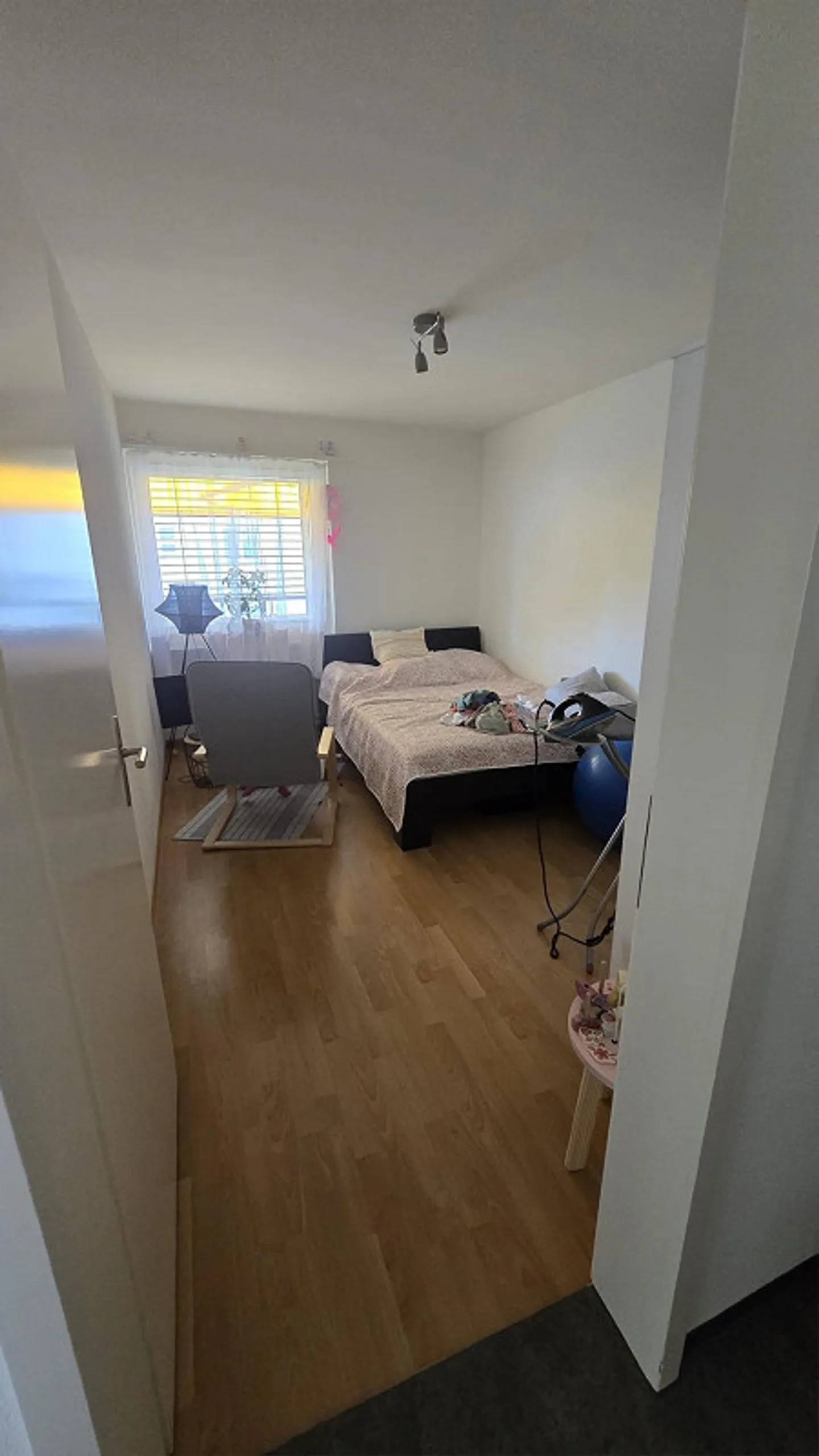 Appartement 4.5 pièces avec garage directement à la gare de Weinfelden - Photo 5 sur 10