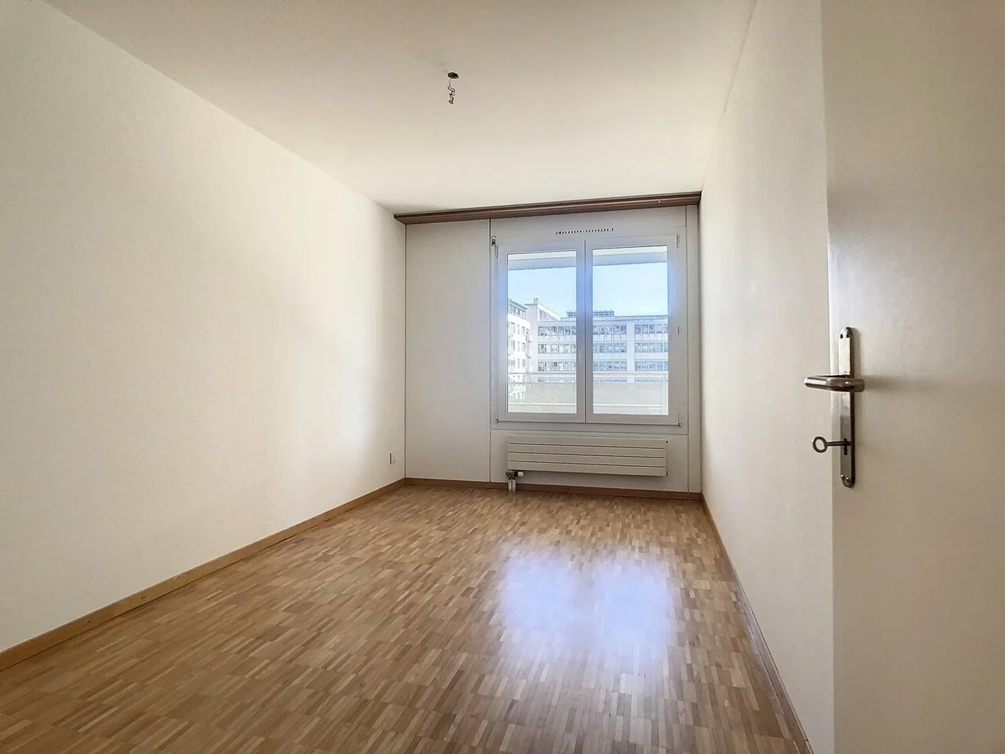 A DUE PASSI DALLA STAZIONE - Foto 7 di 10