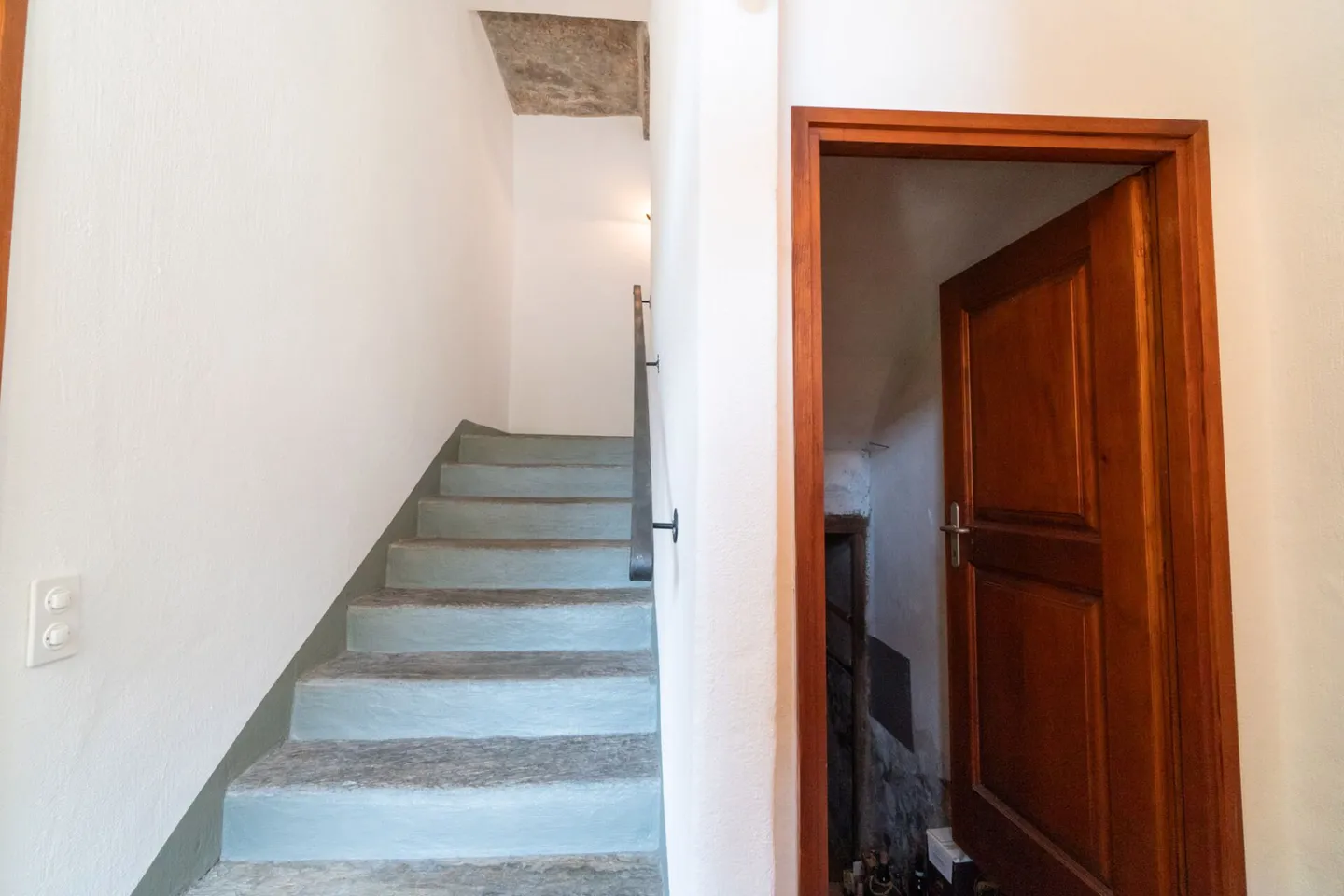 Casa rustica di 6 stanze - Foto 7 di 19