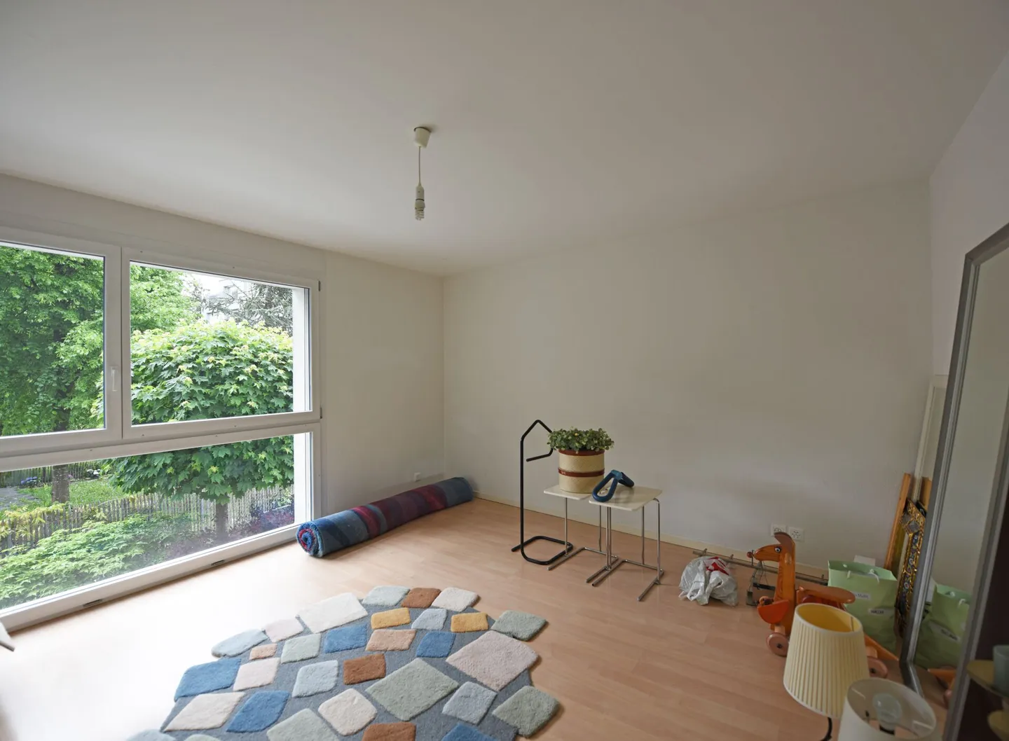 Appartamento 5.5 stanze con grande balcone in posizione centrale - Foto 6 di 8
