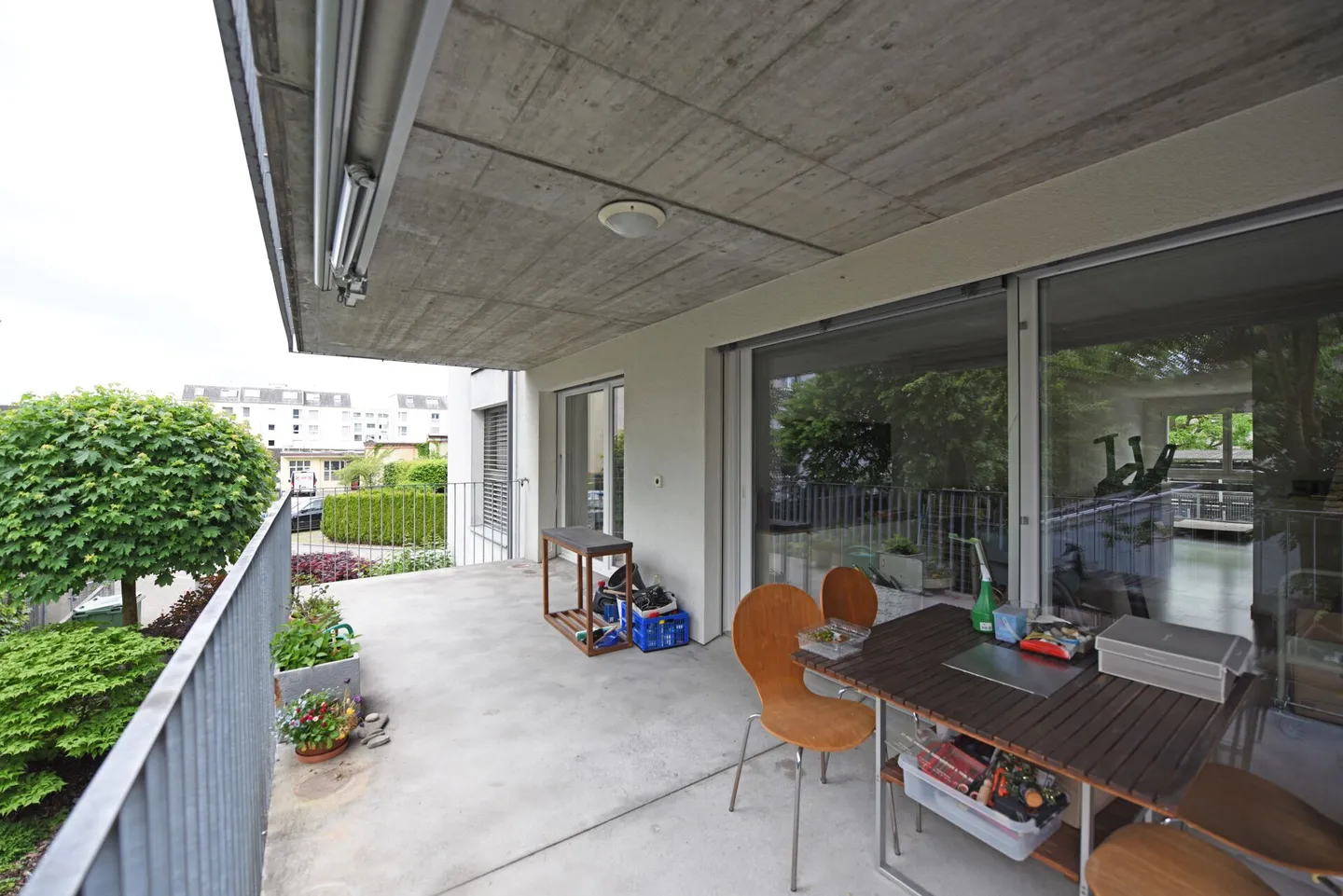 Appartamento 5.5 stanze con grande balcone in posizione centrale - Foto 7 di 8