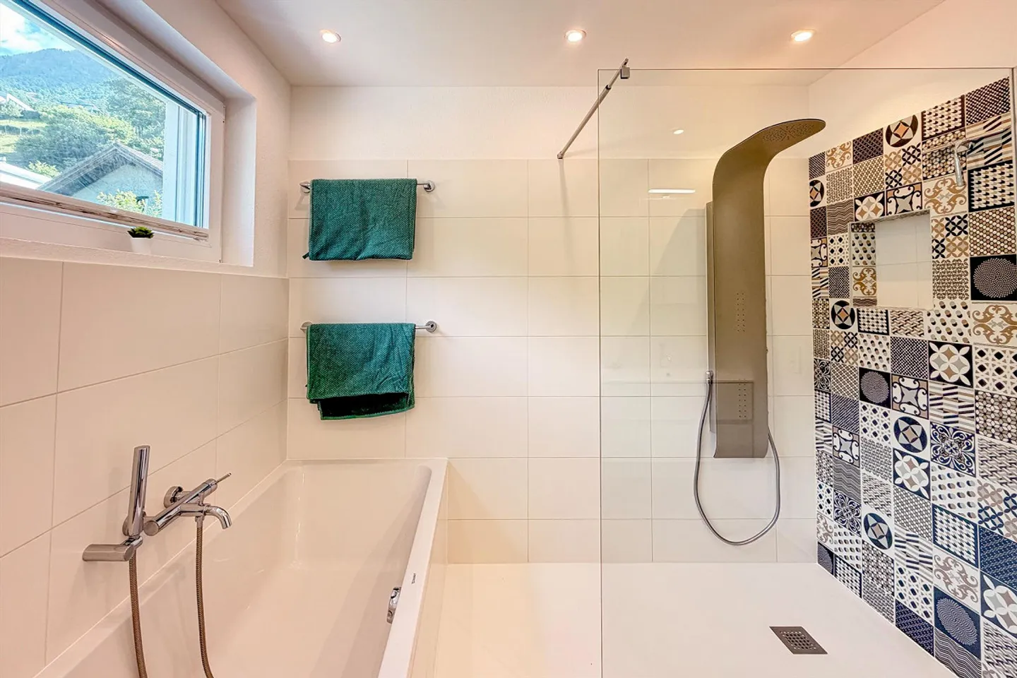 5.5-room house (Minergie-P) with pool – Bellinzona (Giubiasco) - Photo 11 of 18