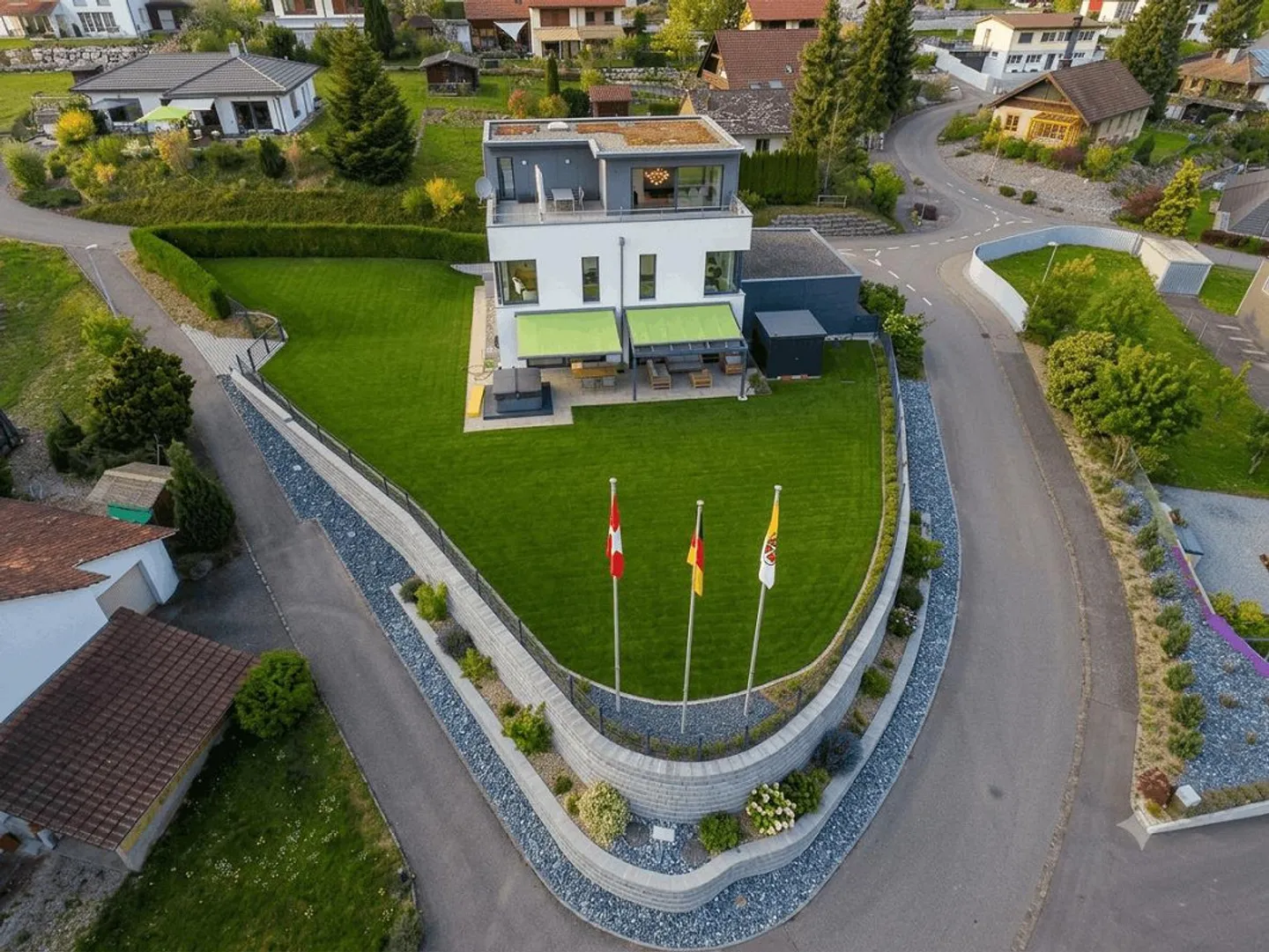Modern Villa: Only 25 Min. to Baden & 45 Min. to Zurich/Basel - Photo 1 of 23
