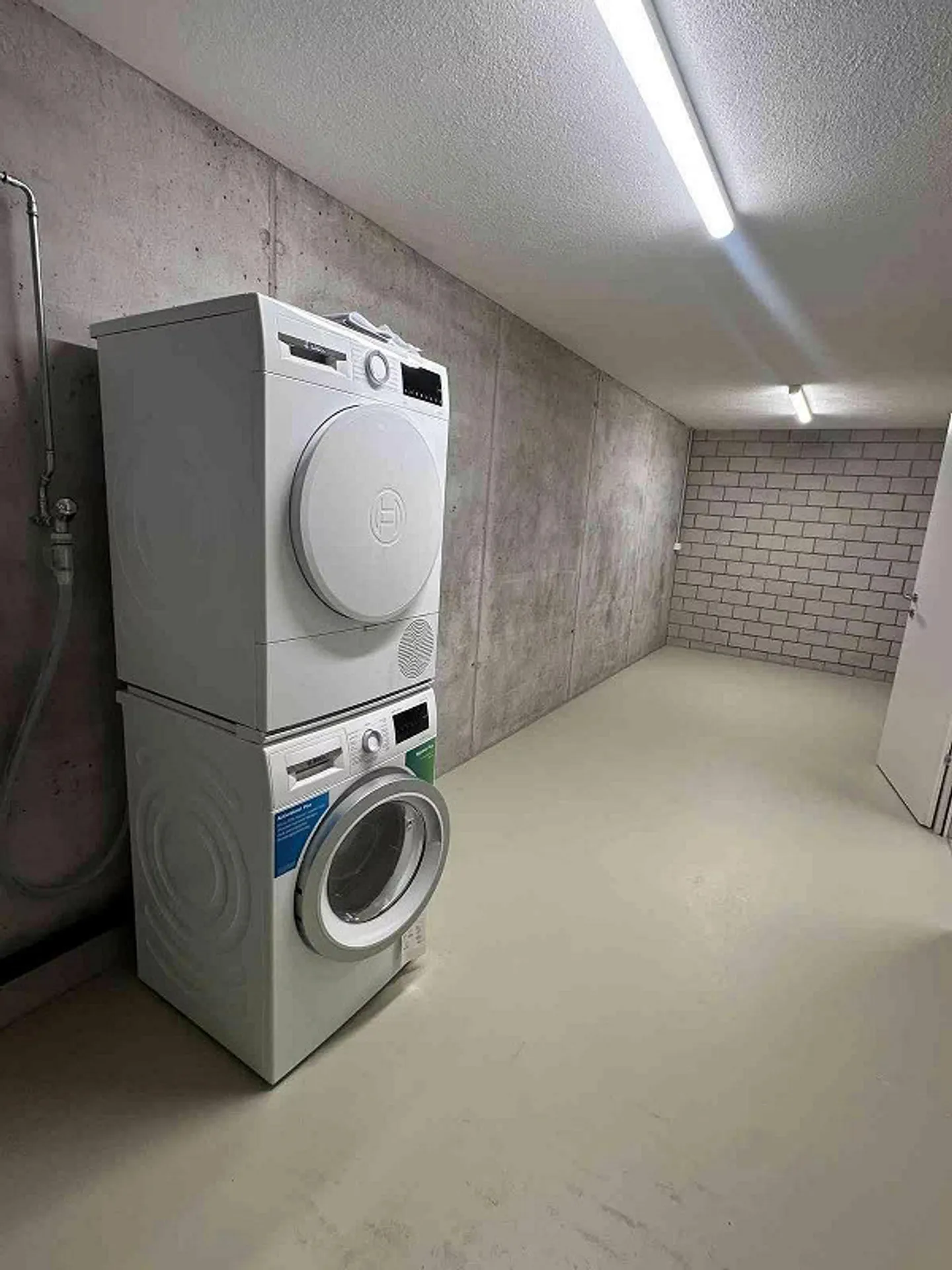 3.5 Room Apartment - Photo 10 of 11