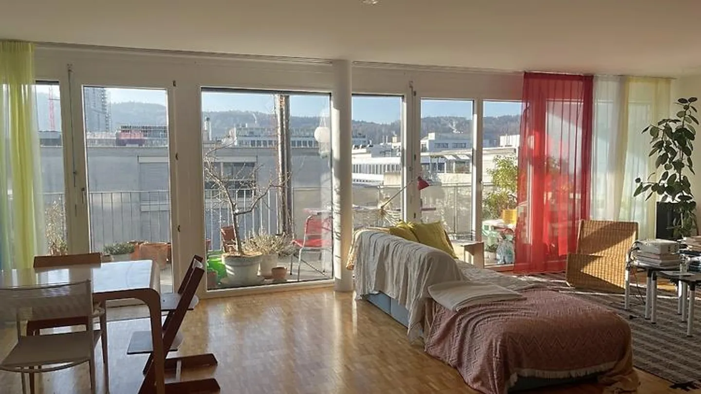 4½ ROOM APARTMENT IN ZURICH - DISTRICT 9 ALTSTETTEN, FURNISHED, TEMPORARY - Photo 2 of 9