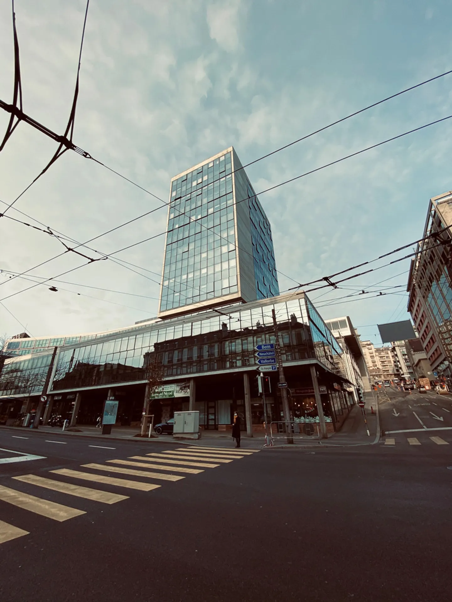 Advertising showcase for rent - Photo 1 of 1