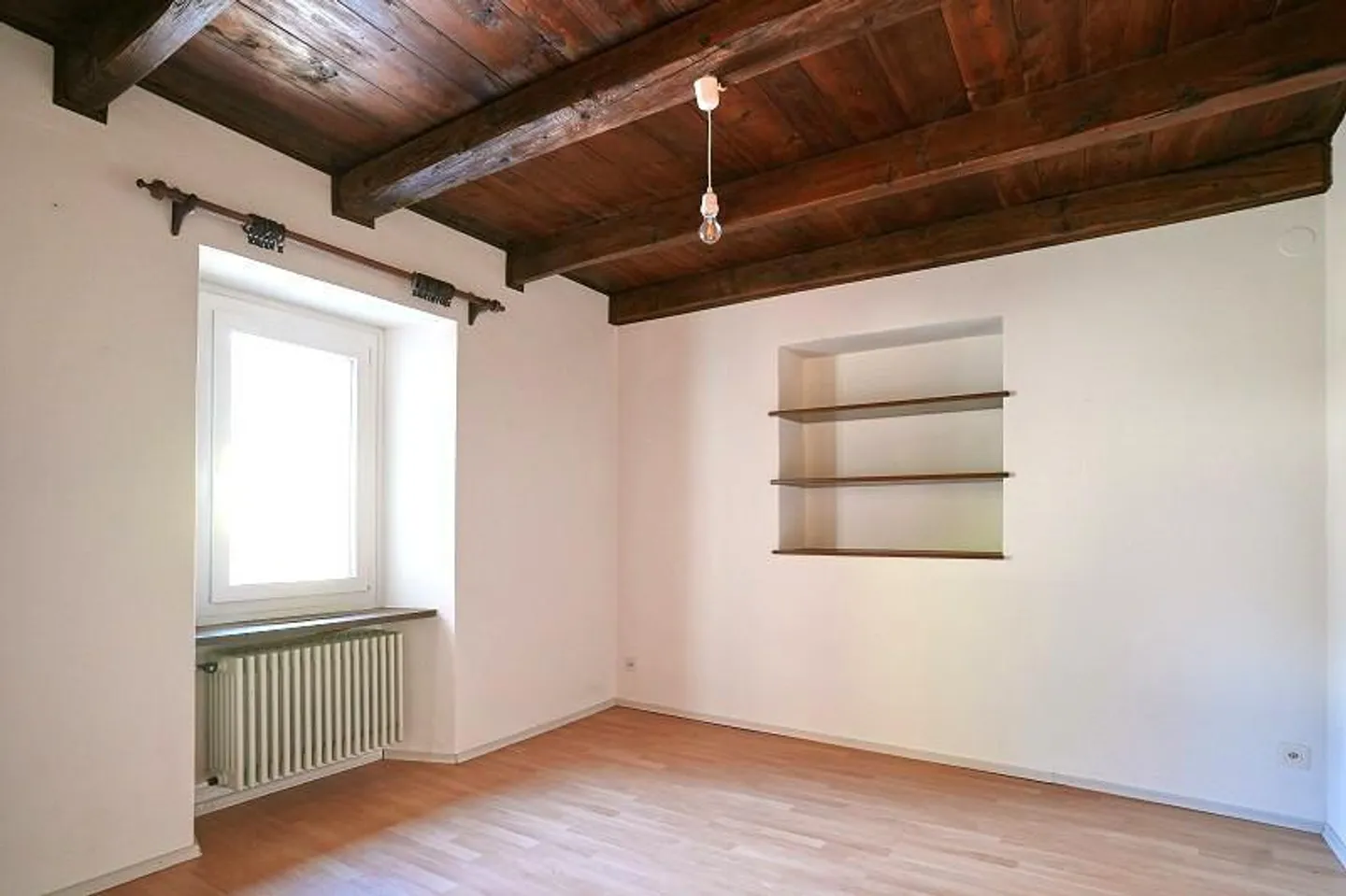 Charmantes Duplex mit rustikalem Charme - Foto 8 von 46