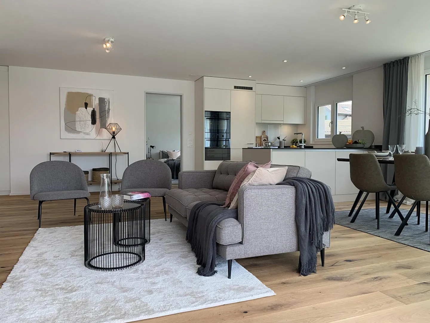 Modern 3.5 Room Apartment in Arnegg - Photo 2 of 7