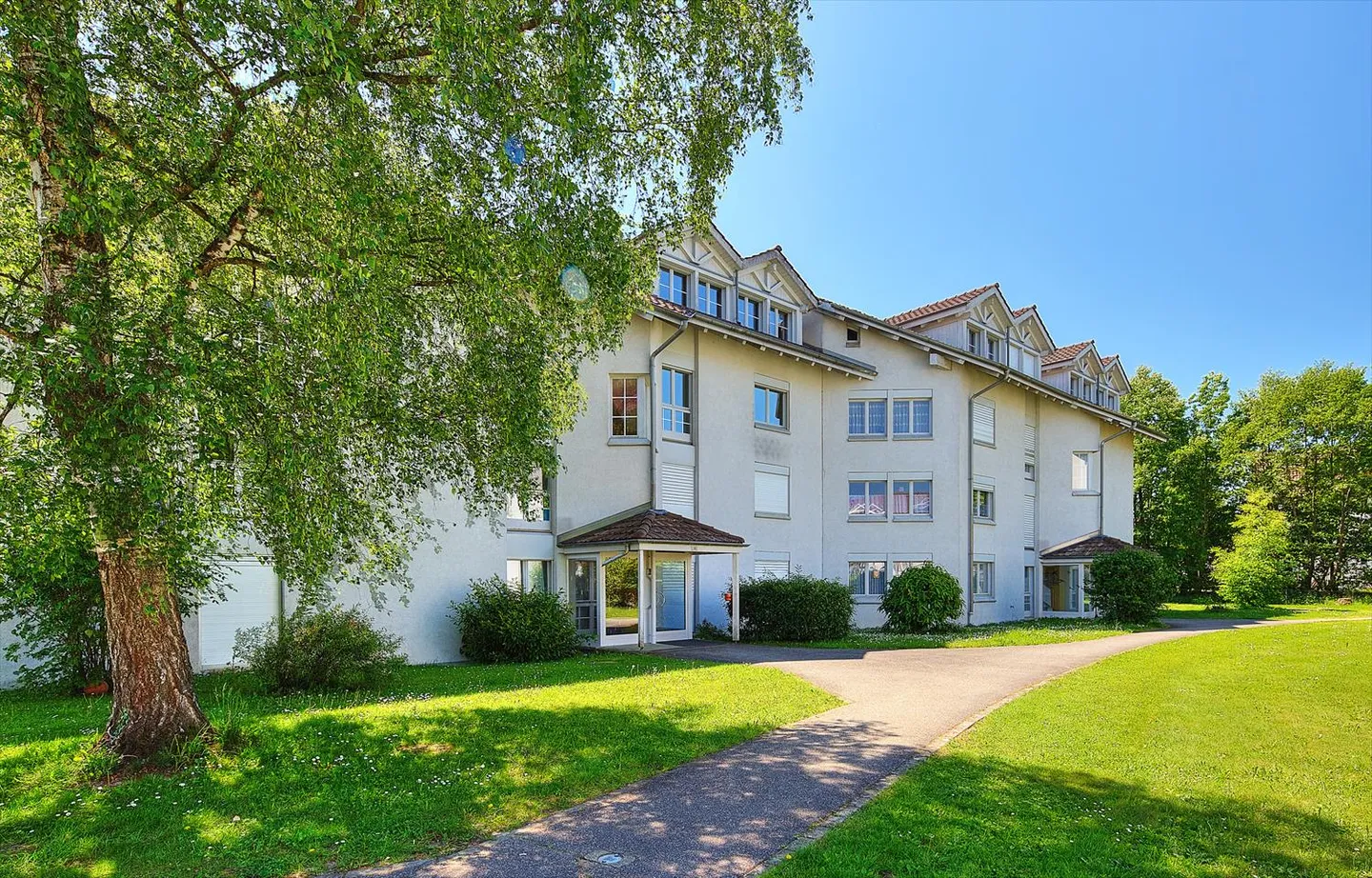 «Planen Sie jetzt Ihren Umzug in Ihr neues Zuhause» - Foto 1 von 8