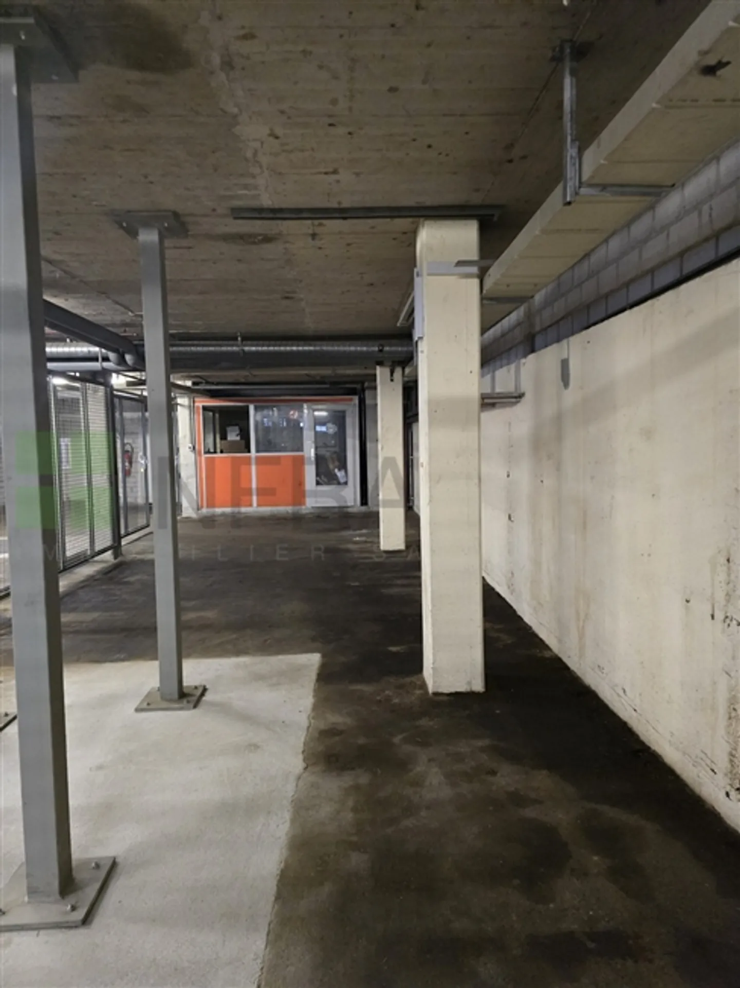 Magazzino di 57 m² in affitto - Foto 3 di 3