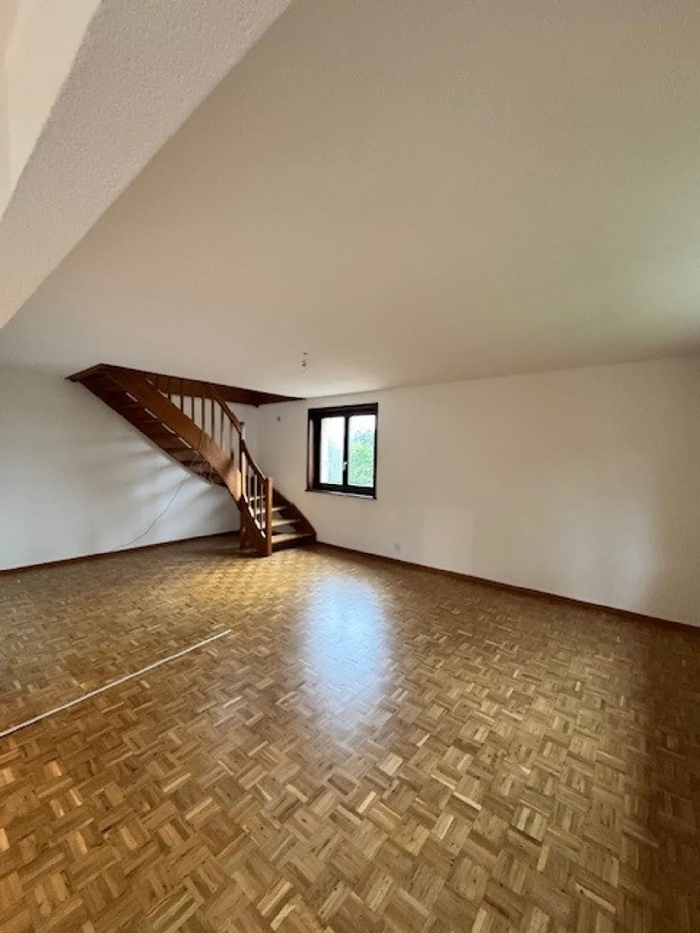 Appartamento 6 locali - Foto 5 di 6