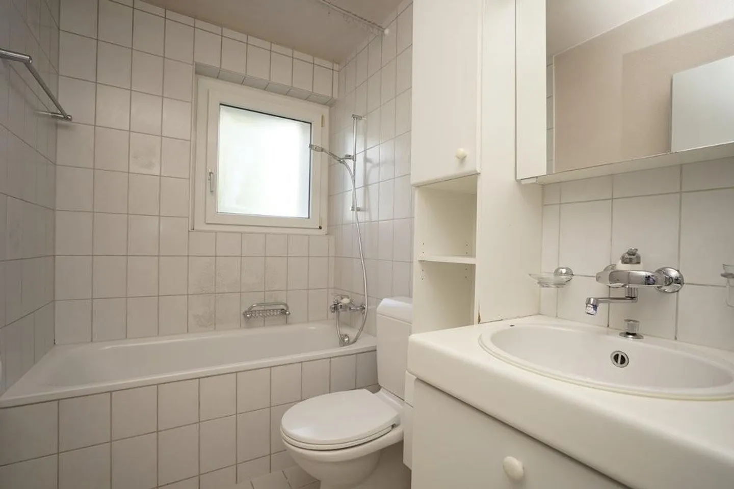 Familienwohnung mit Balkon - Foto 4 von 11