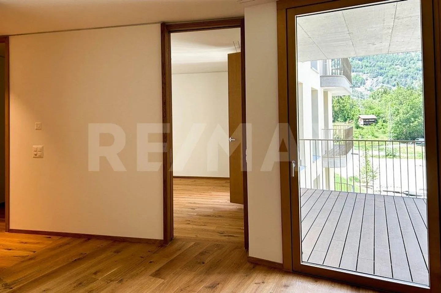 4½ Room Apartment on the 2nd Floor, No. 23 - Photo 6 of 13