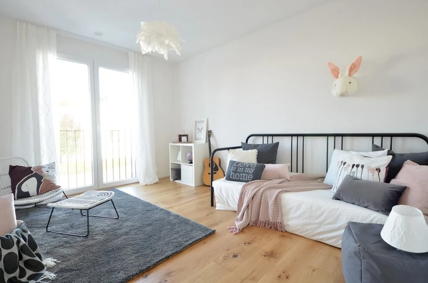 3.5 Room Apartment - Photo 5 of 10