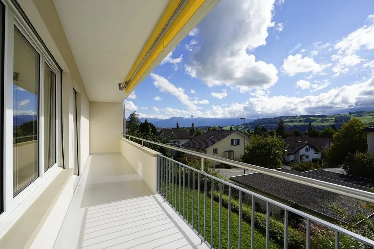 Familienwohnung mit Balkon - Foto 10 von 11