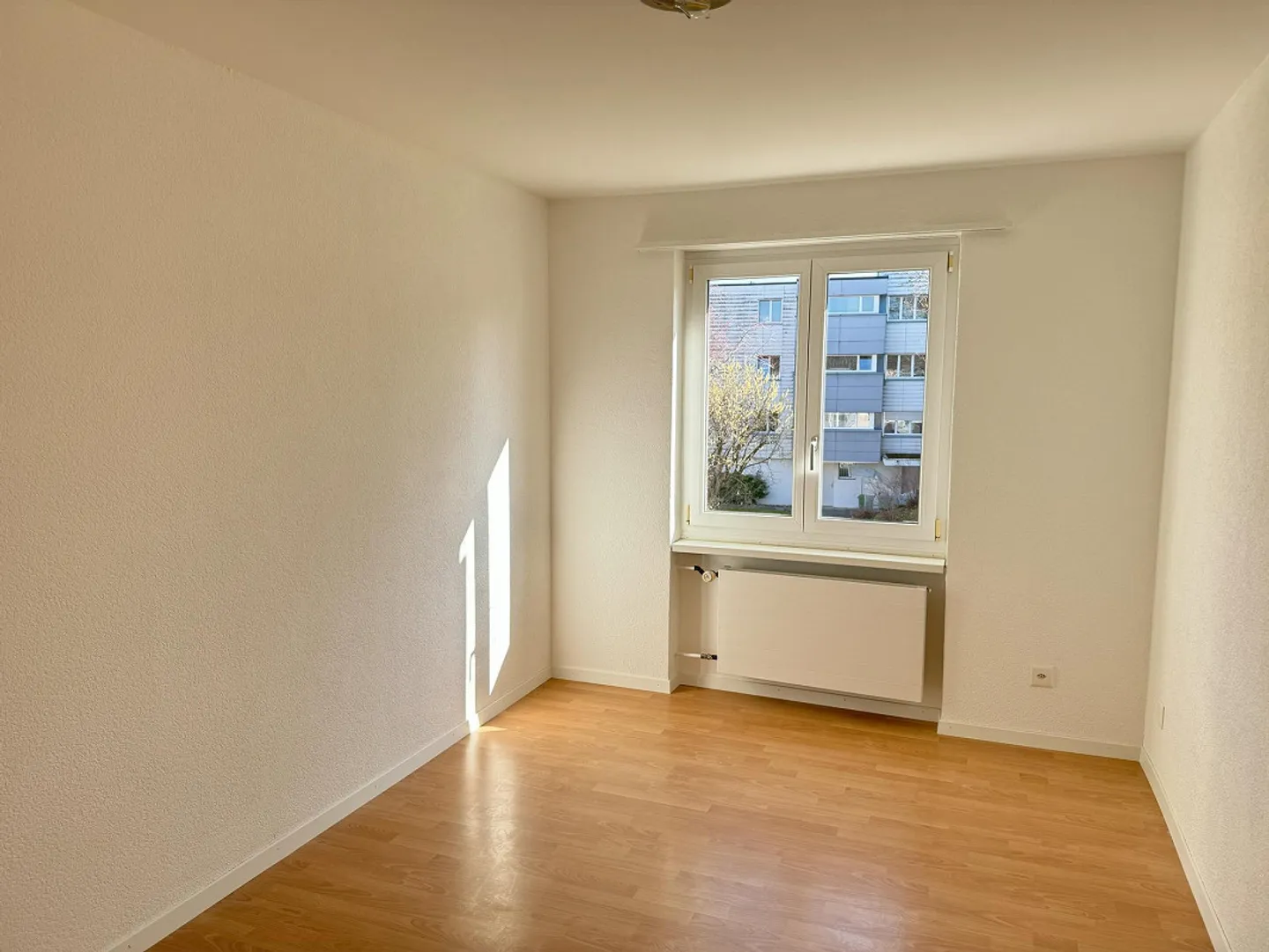 Appartement 4 pièces adapté aux familles - Photo 3 sur 10