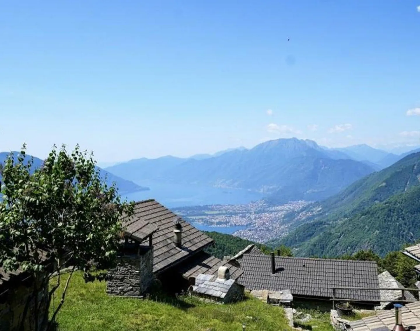 Rustique avec une vue splendide sur tout le lac Majeur - Photo 10 sur 11
