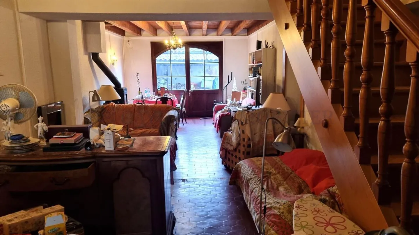 Affascinante casa di villaggio con grande potenziale - Foto 5 di 9