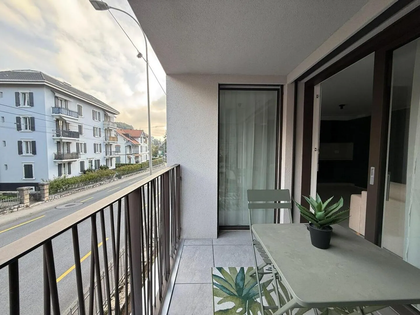 Un appartement lumineux au confort moderne - Photo 8 sur 9