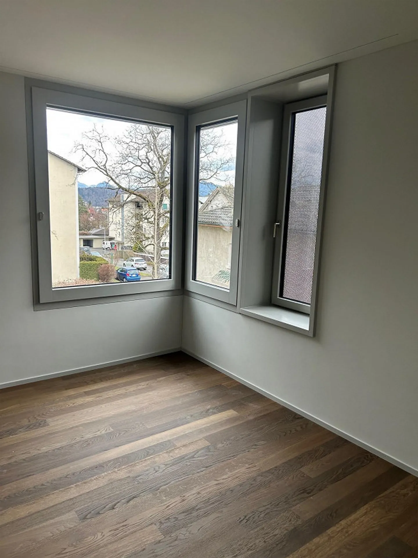 Première occupation dans une maison de 4 familles : Appartement neuf avec loggia - Photo 7 sur 12