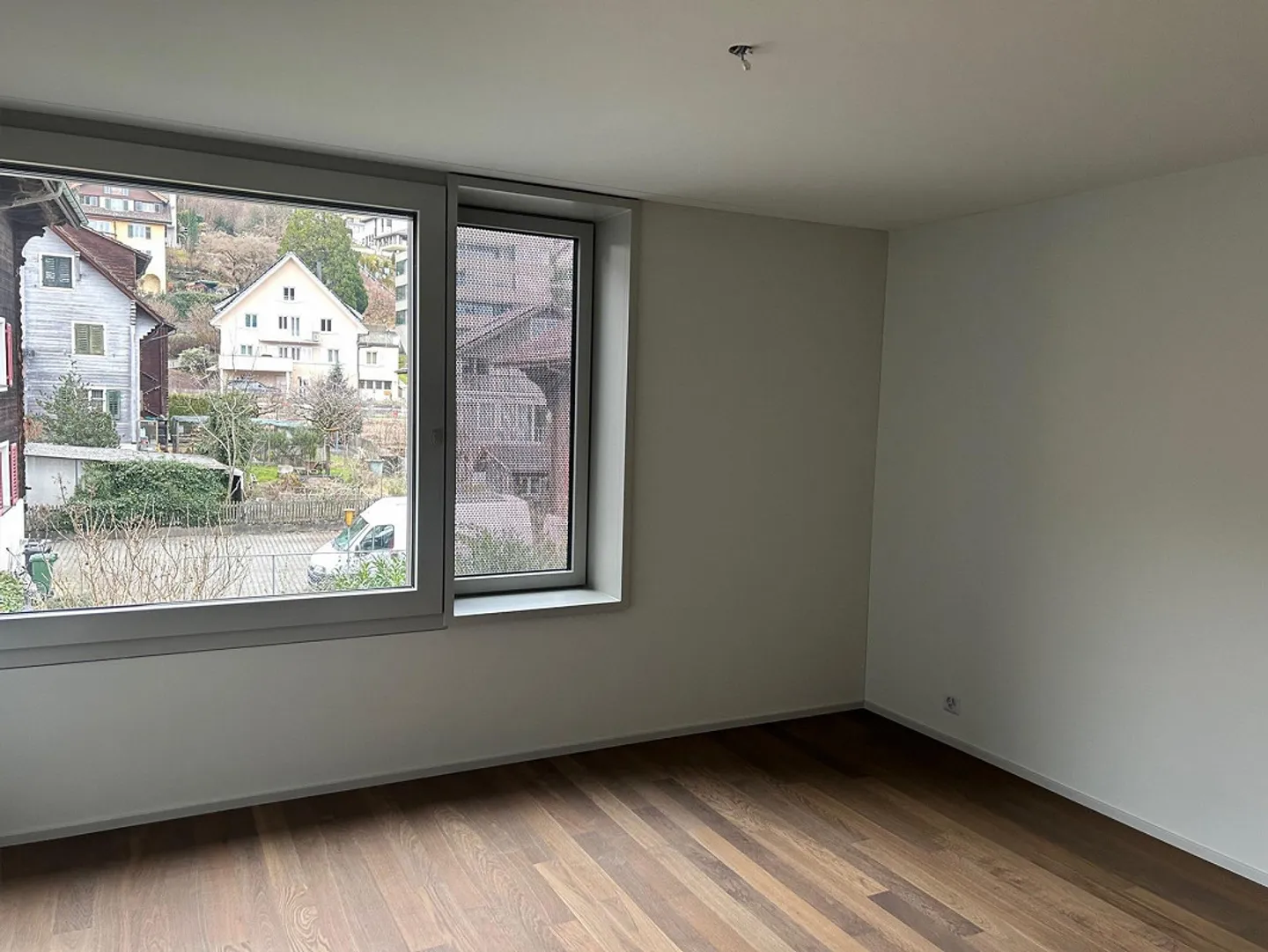 Première occupation dans une maison de 4 familles : Appartement neuf avec loggia - Photo 8 sur 12