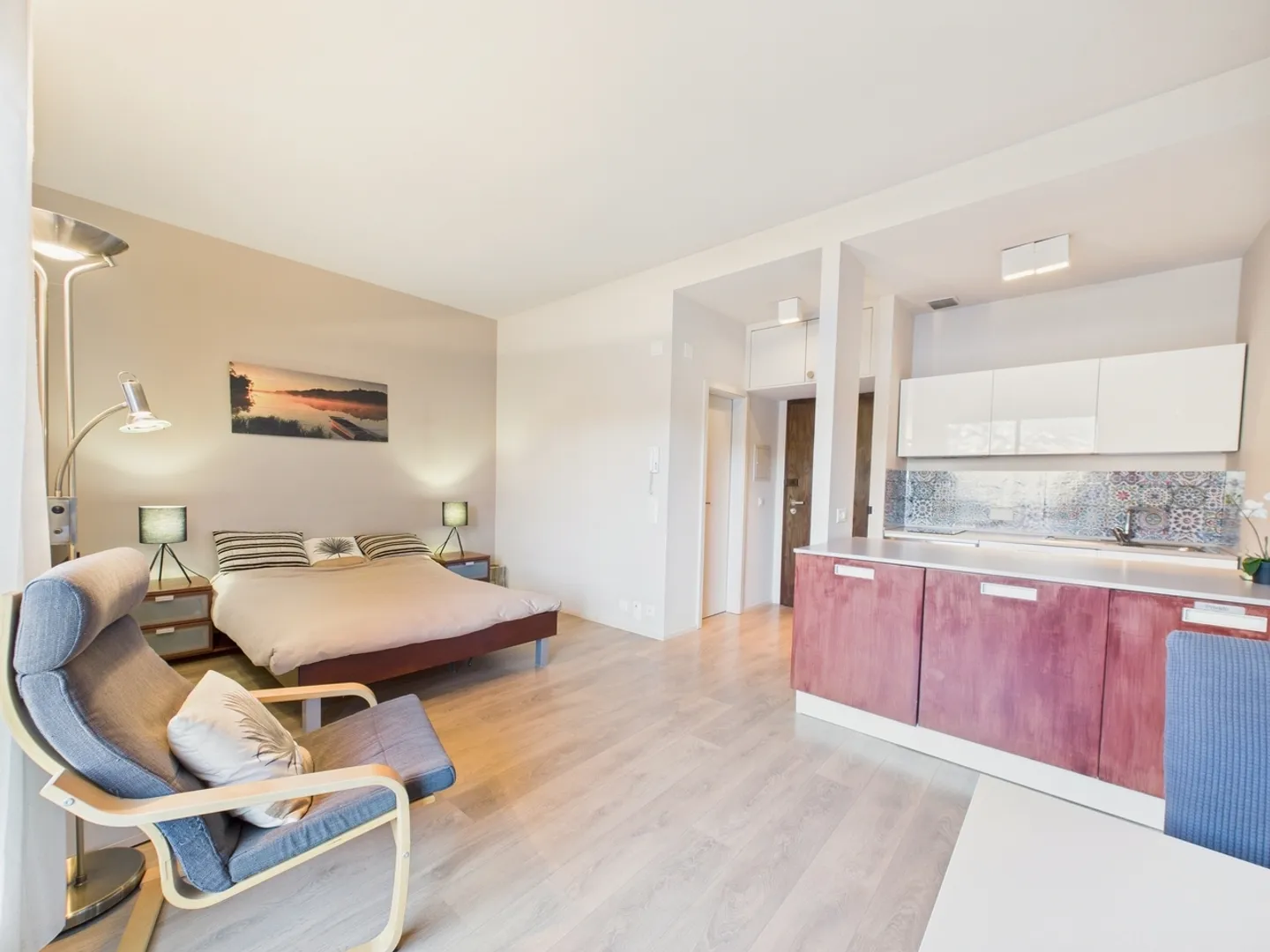 Appartement studio rénové élégant avec vue sur le lac à Paradiso - Photo 2 sur 12