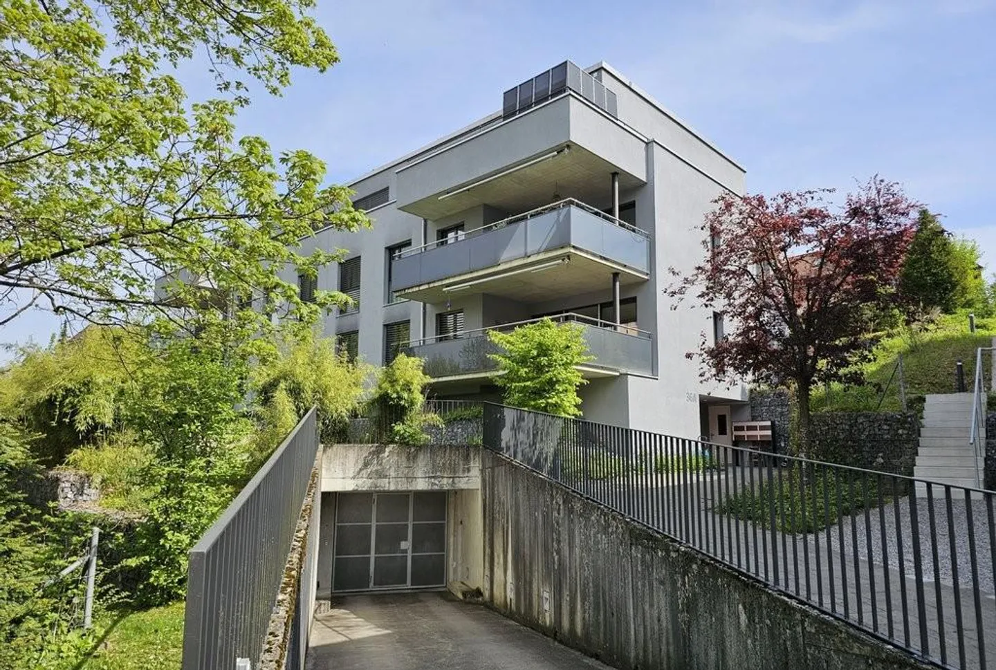 Einstellhallenplatz in Bremgarten bei Bern zu vermieten - Foto 1 von 1