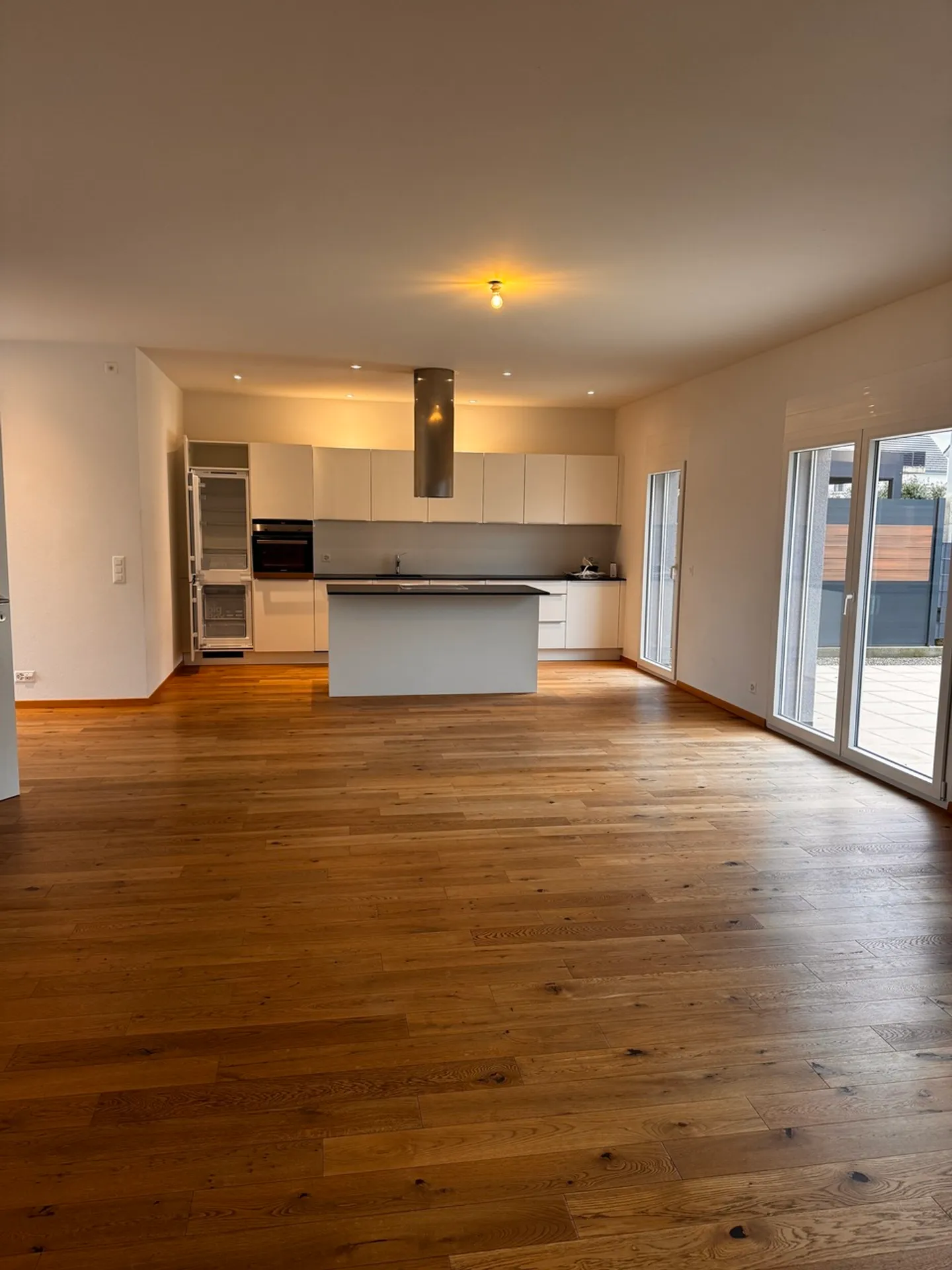 Villars-le-Grand, à vendre, villa moderne mitoyenne de 150 m2 - Photo 3 sur 10