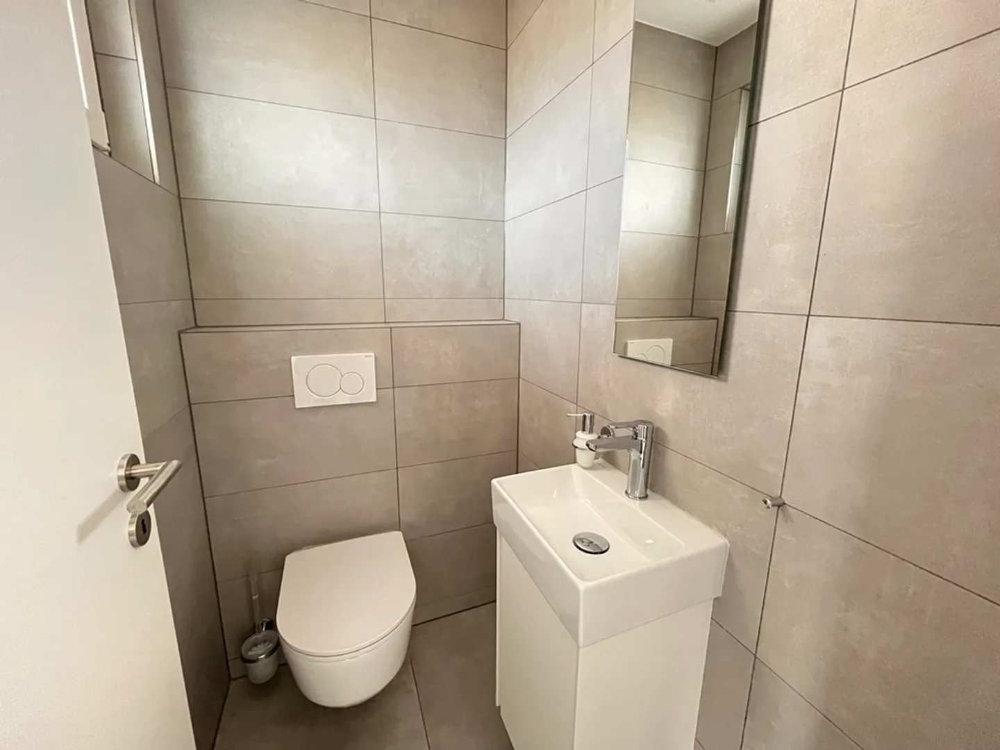 Doppelhaushälfte 5,5 Zimmer - Foto 7 von 13