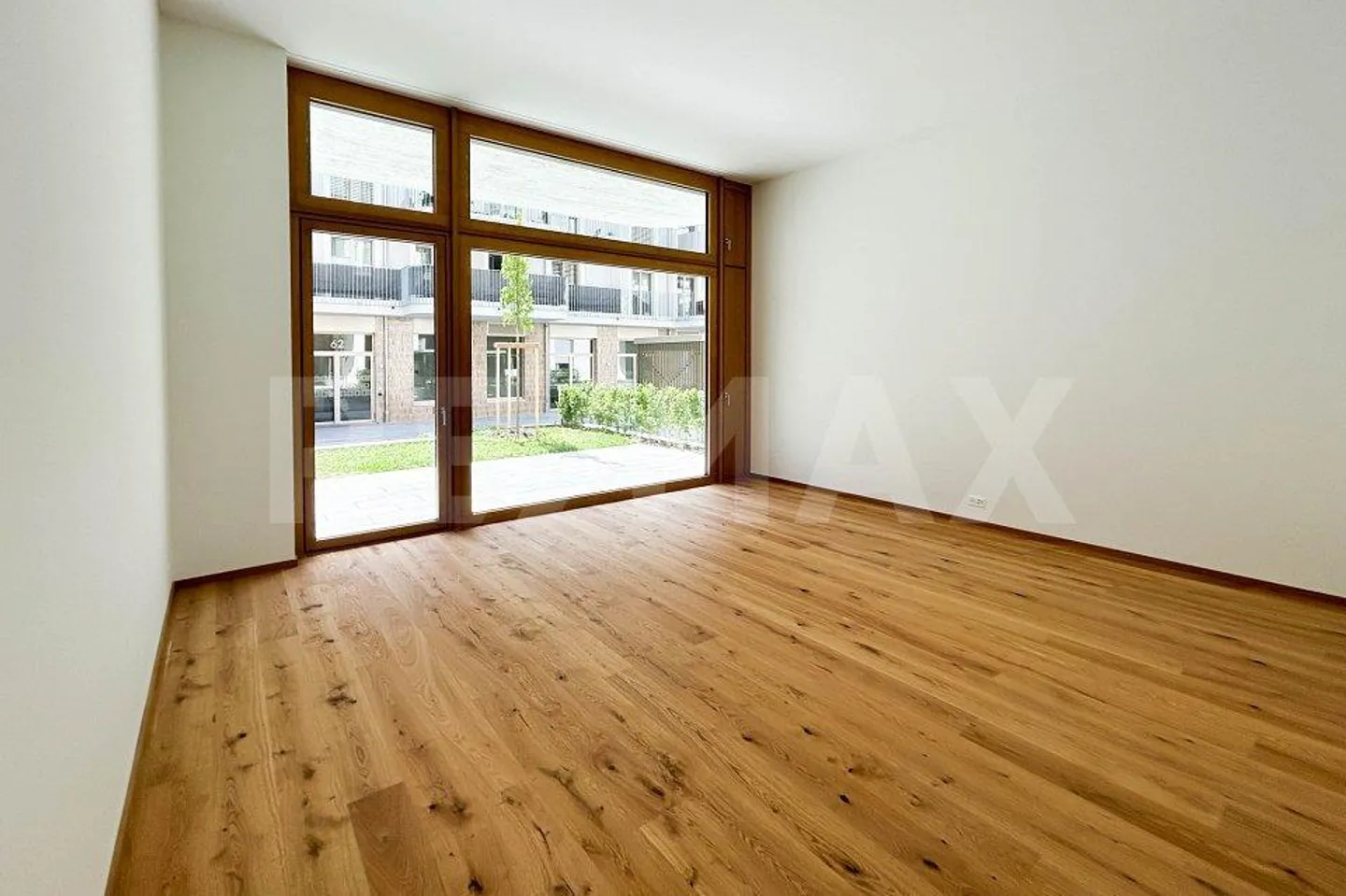4½ Room Apartment on the 1st Floor, No. 10 - Photo 5 of 11