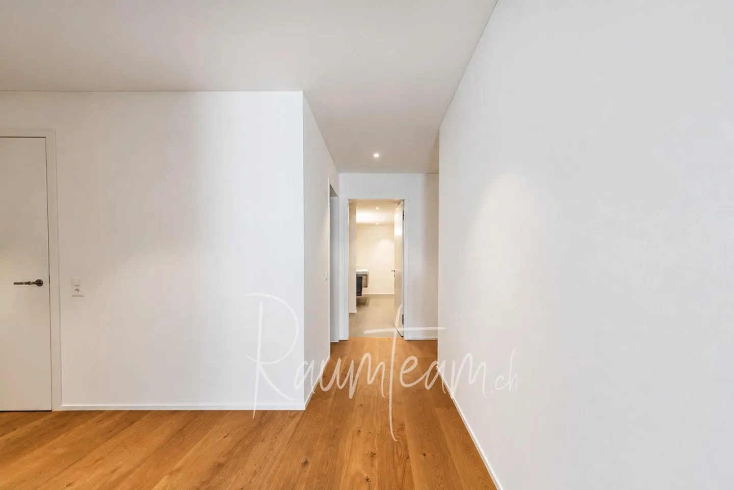 Exklusives Apartment mit Traumhaftem Blick - Foto 6 von 14