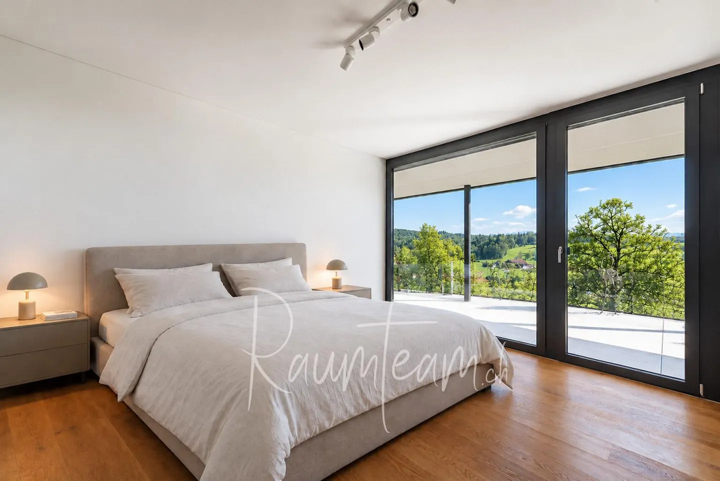 Exklusives Apartment mit Traumhaftem Blick - Foto 7 von 14
