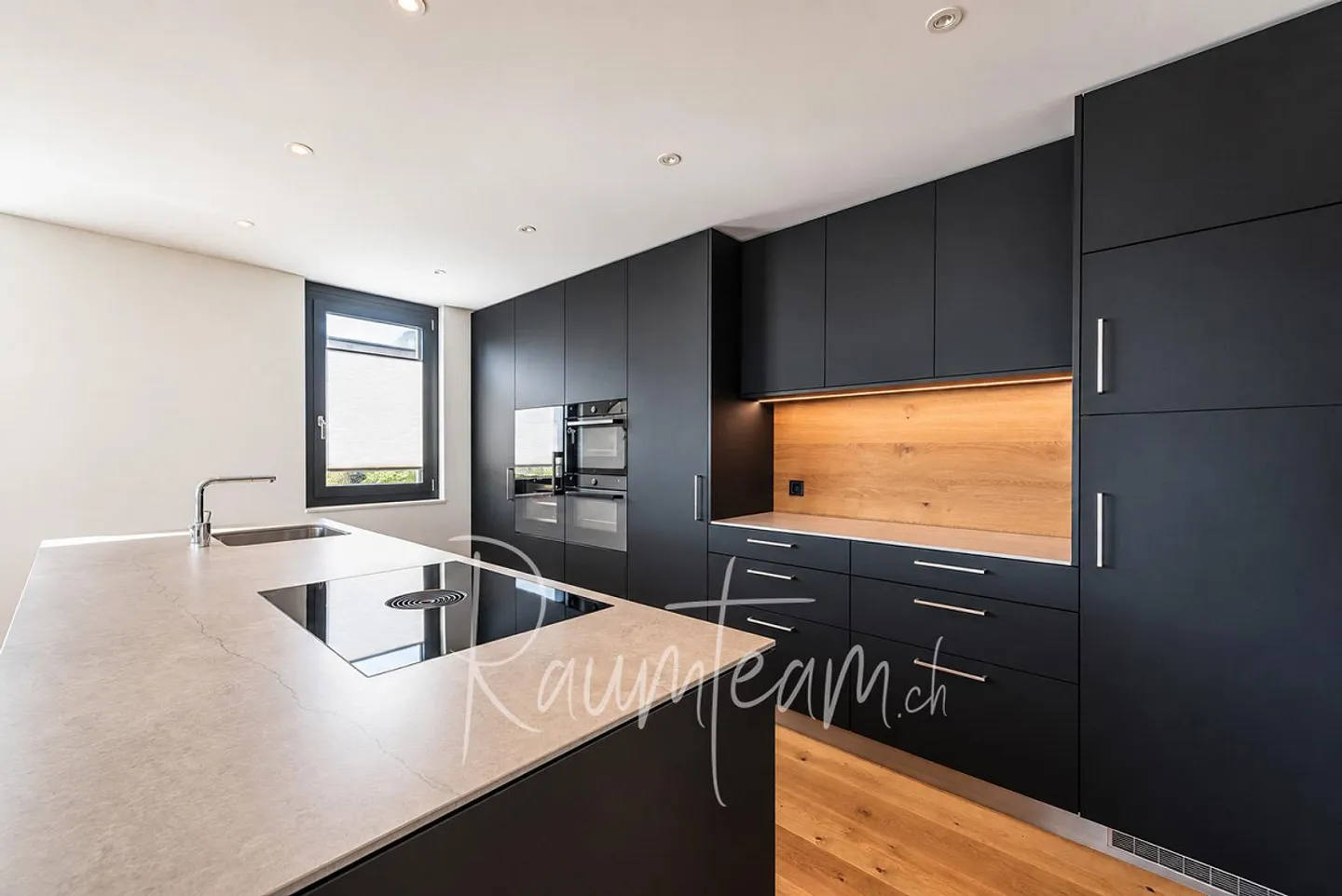 Exklusives Apartment mit Traumhaftem Blick - Foto 12 von 14