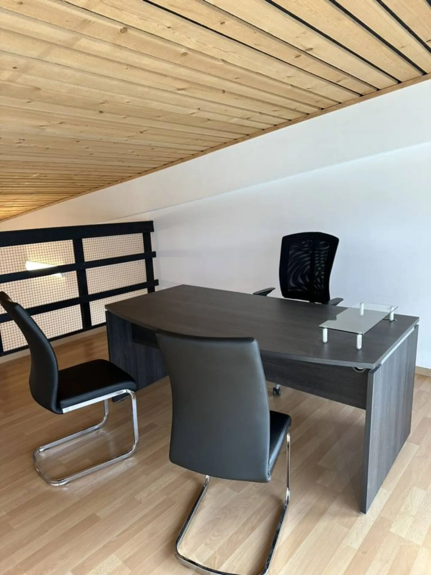 Amministrativo/Ufficio 73 m2 a Yverdon-les-Bains - Foto 3 di 4
