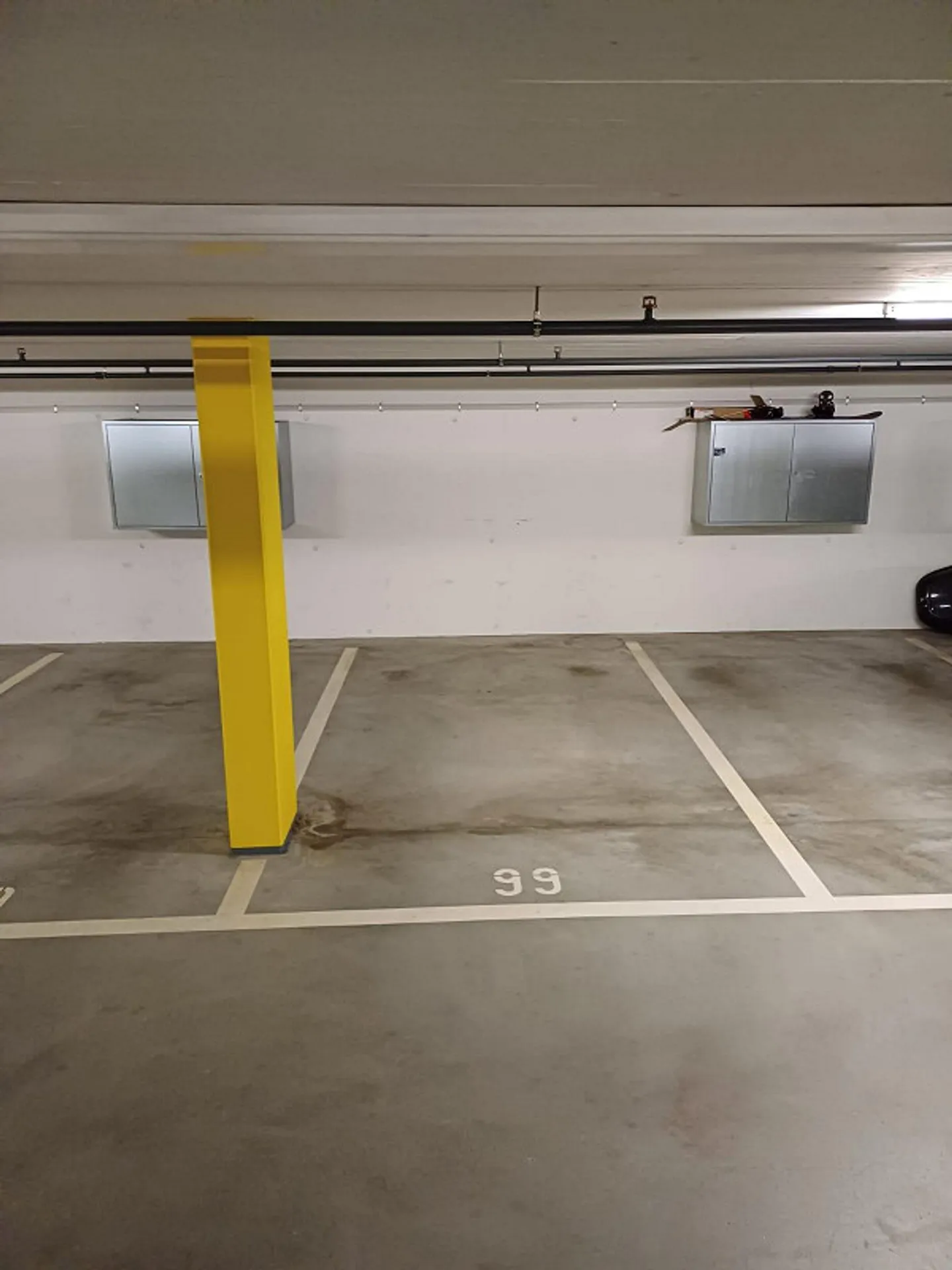 Posto auto nel garage - Foto 1 di 3