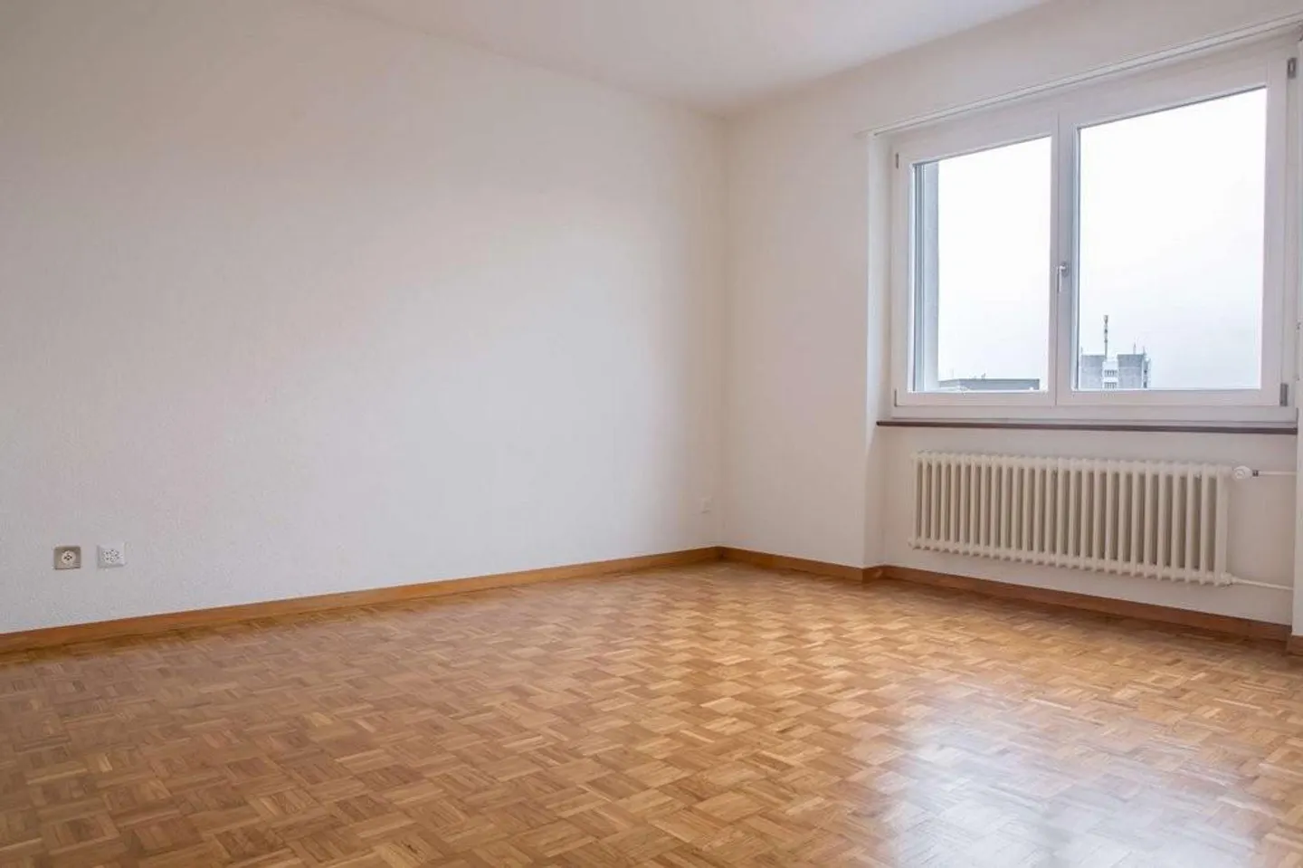 5.5-room apartment on the ground floor for rent in Fribourg! - Photo 4 of 9