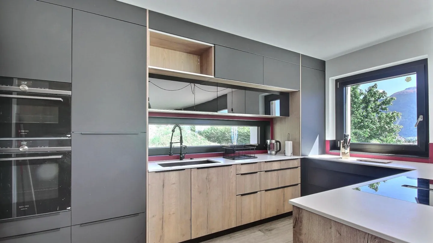 Villa d'Exception à Lens - Vue Inégalée sur le Lac Louché - Photo 7 sur 13