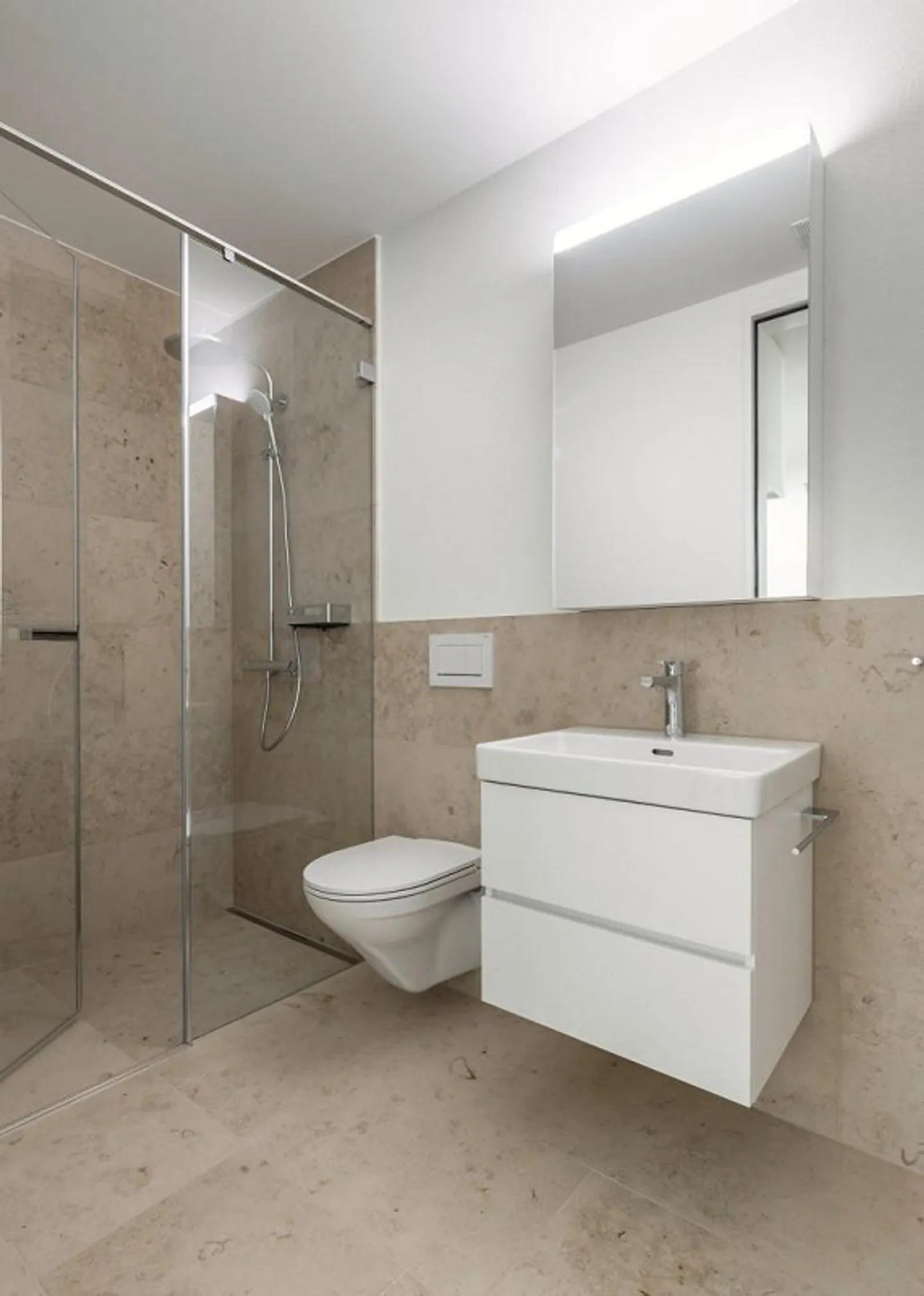 3.5 Room Apartment in the Heart of Stans - Photo 2 of 8