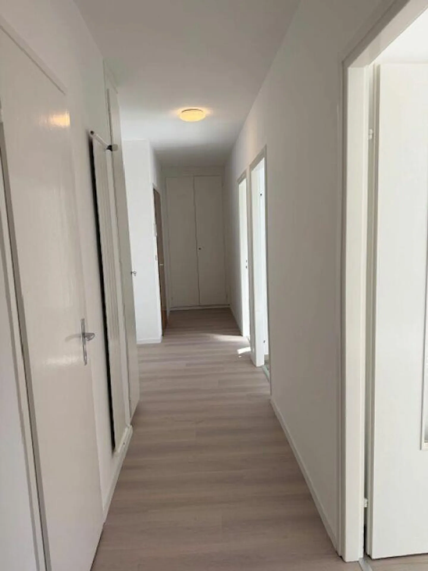 We are renting a beautiful 3.5-room apartment with two terraces - Photo 8 of 10