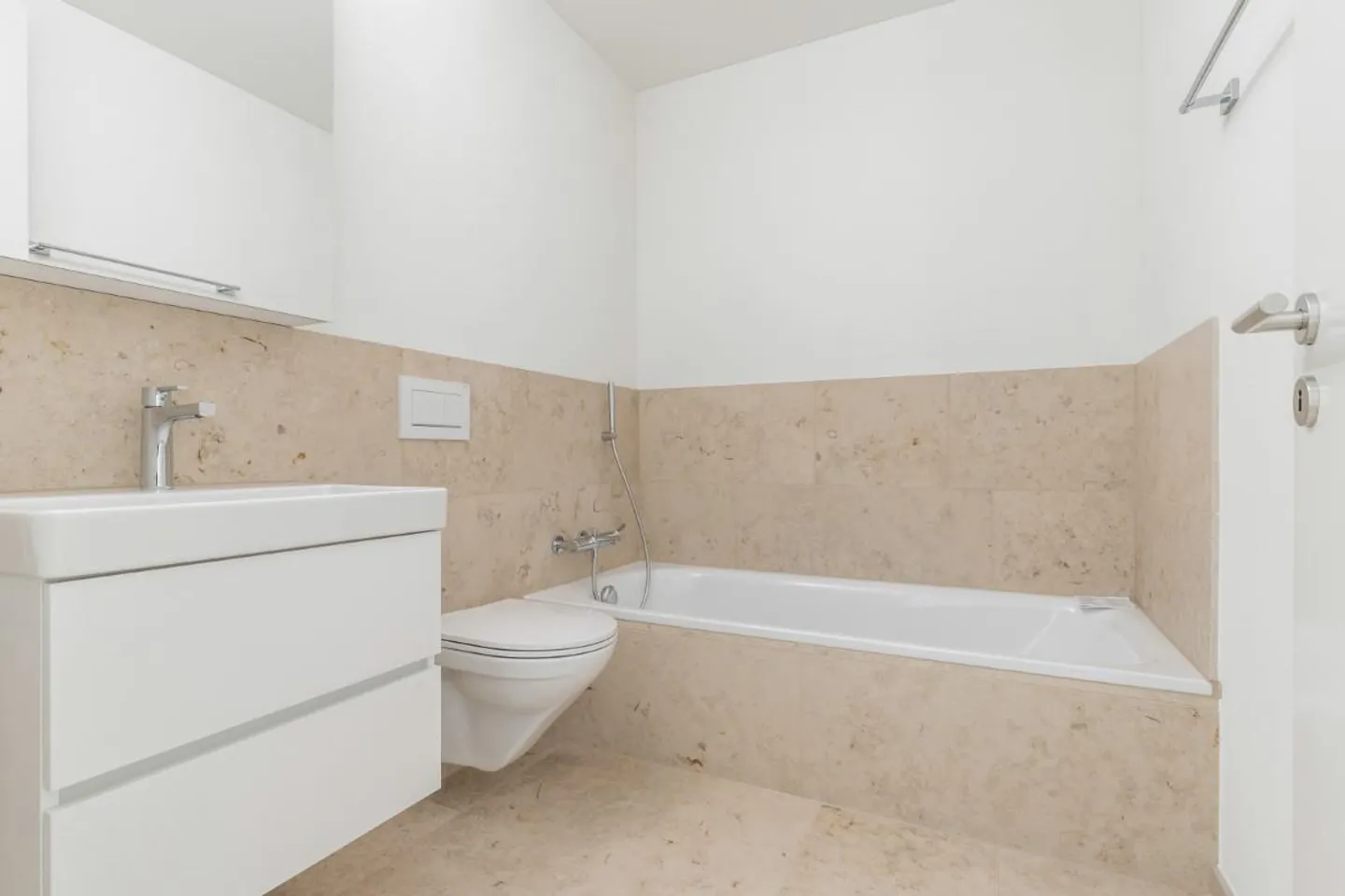 3.5 Room Apartment in the Heart of Stans - Photo 3 of 8