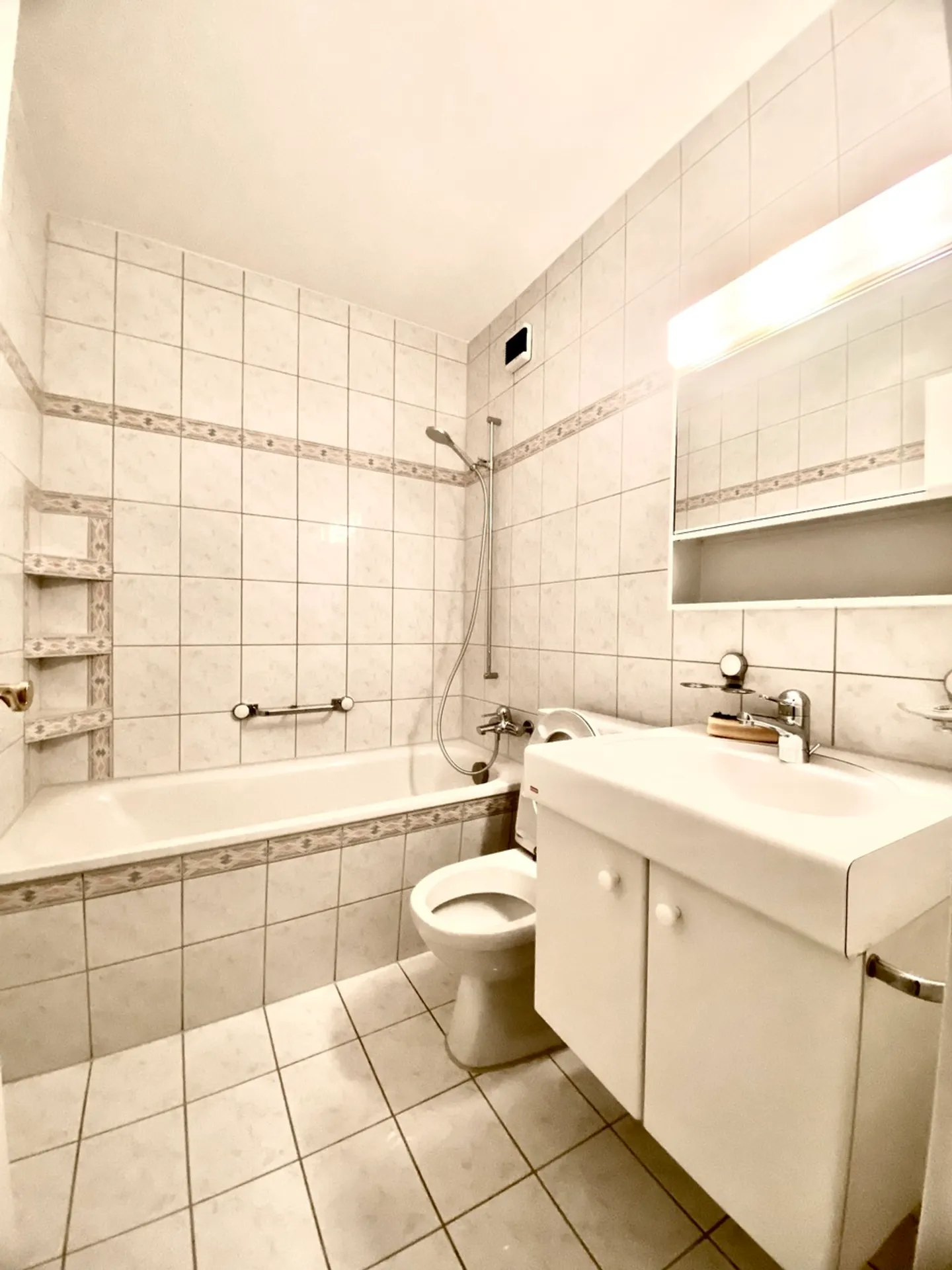 Appartement à vendre - Photo 7 sur 9