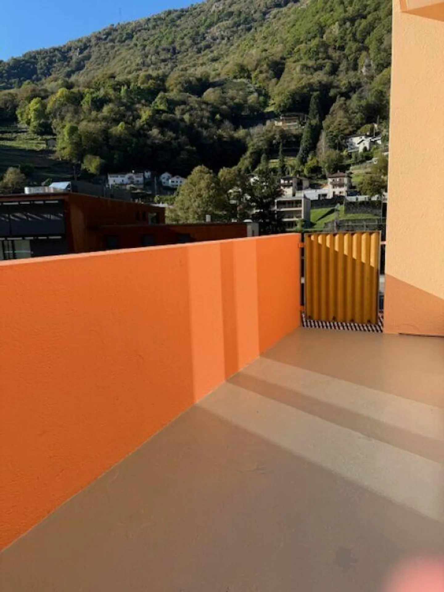 We are renting a beautiful 3.5-room apartment with two terraces - Photo 3 of 10