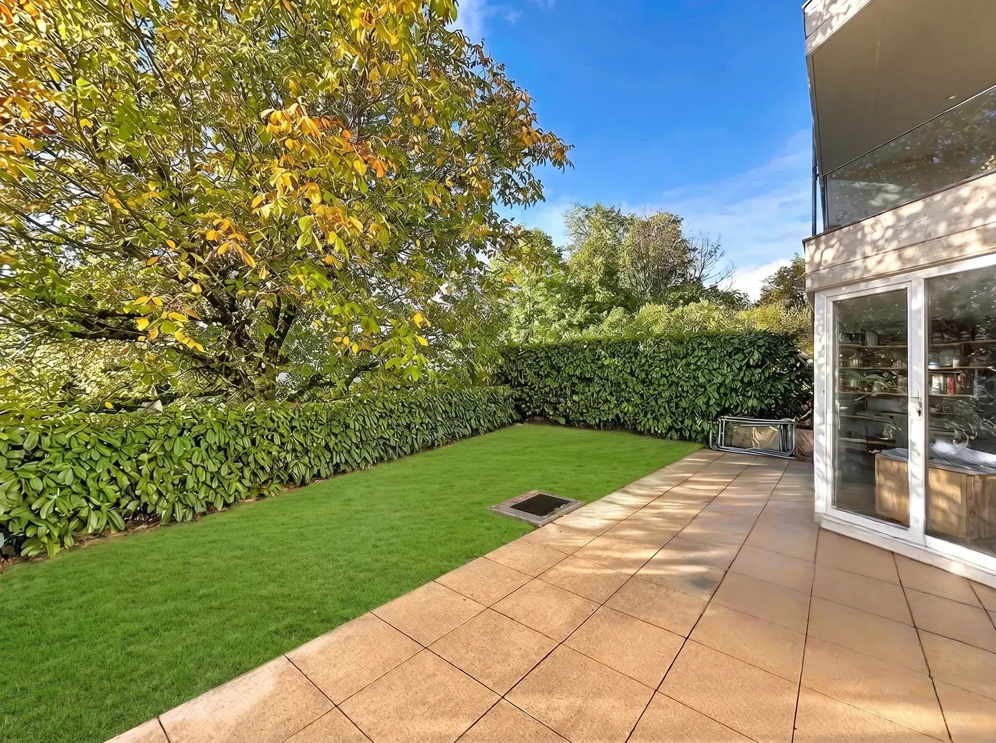 4,5 Zimmer mit Garten und separatem Eingang - Foto 2 von 9