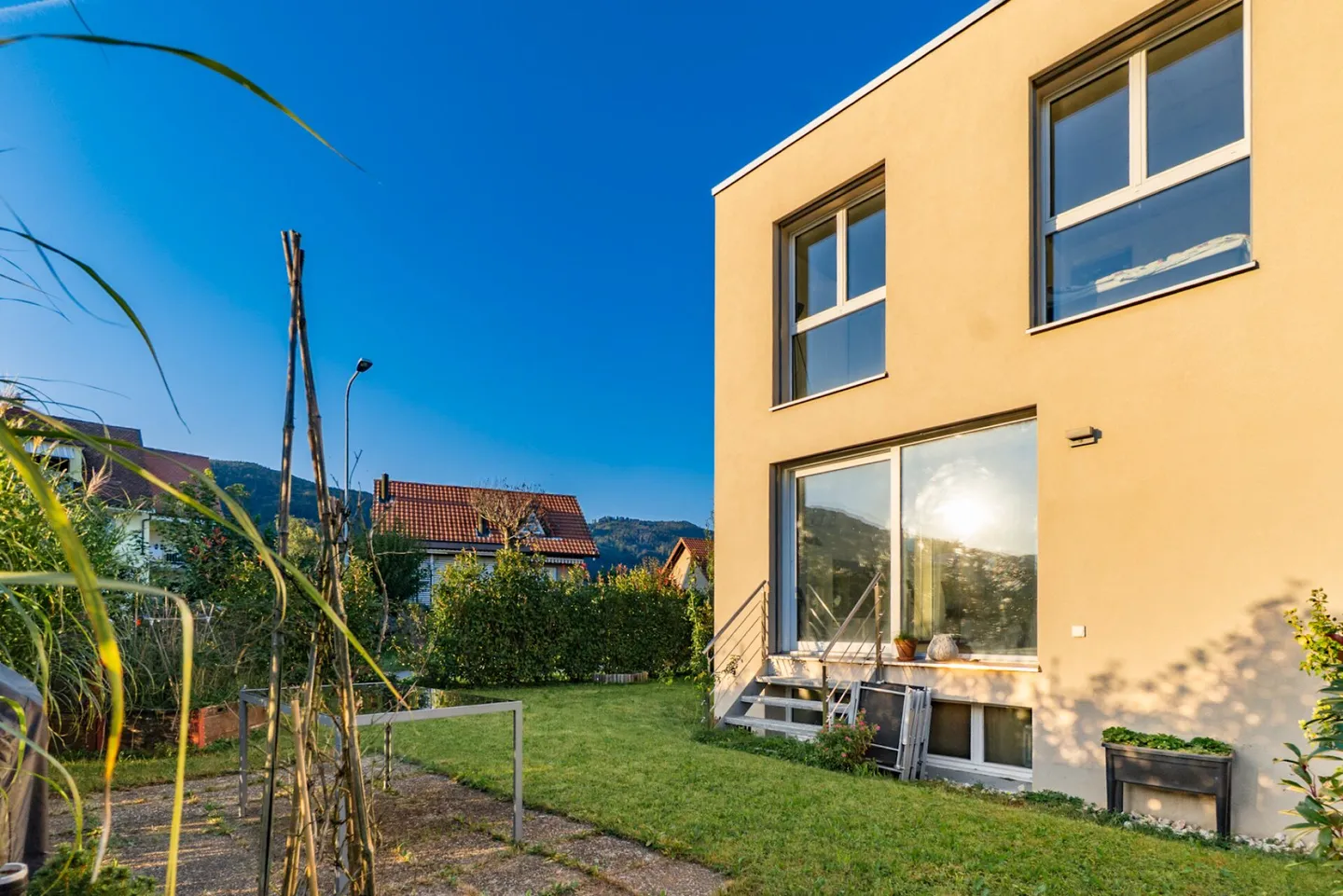 Maison jumelée avec 5,5 pièces - Photo 11 sur 13