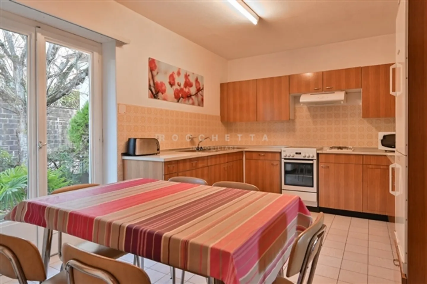 Beautiful house with guest apartment and plot - Photo 6 of 14